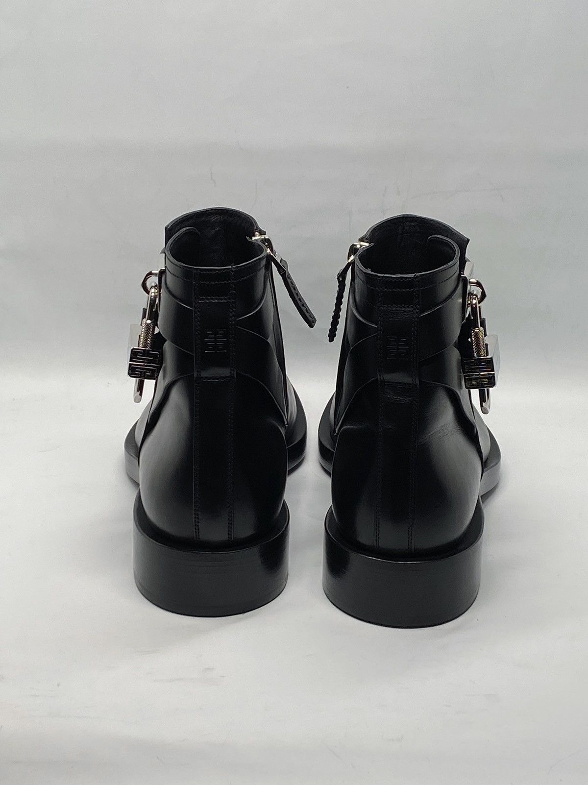 Givenchy Givenchy Padlock Ankle Leather Boots size 42 Size US 12 / IT 42 - 10 Thumbnail
