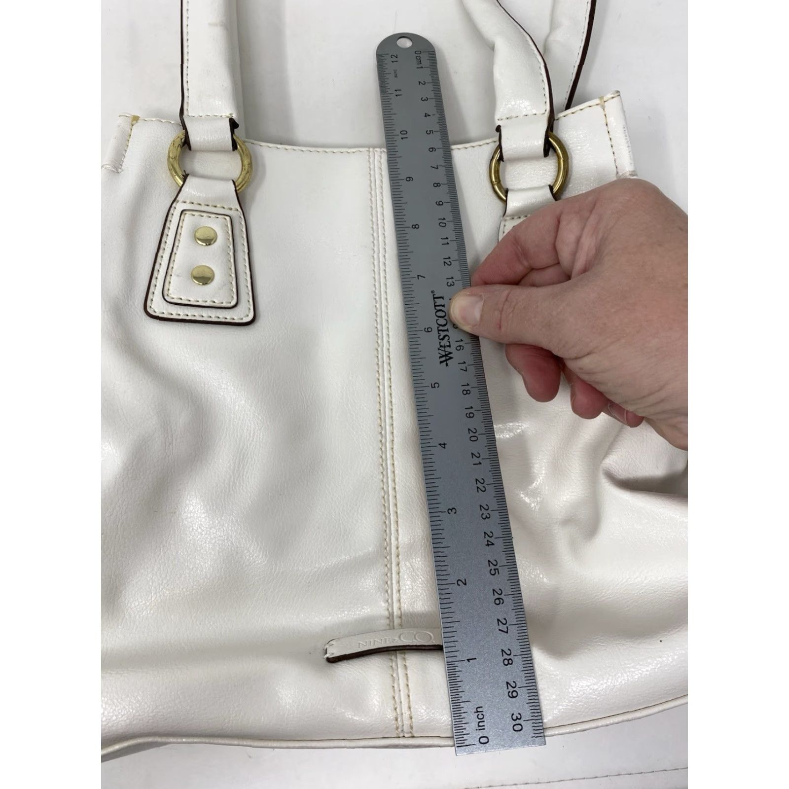 Vintage VINTAGE Nine & Co Faux Leather Handbag White Shoulder Bag 3 Compartments Classic 90s Womens Size ONE SIZE - 4 Thumbnail