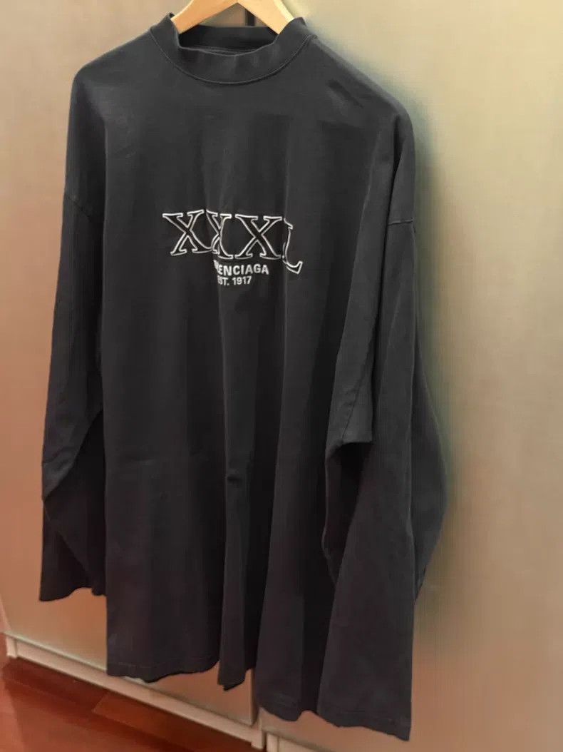 Balenciaga Balenciaga Embroidered Letter Short Sleeve T-Shirt Size US L / EU 52-54 / 3 - 1 Thumbnail