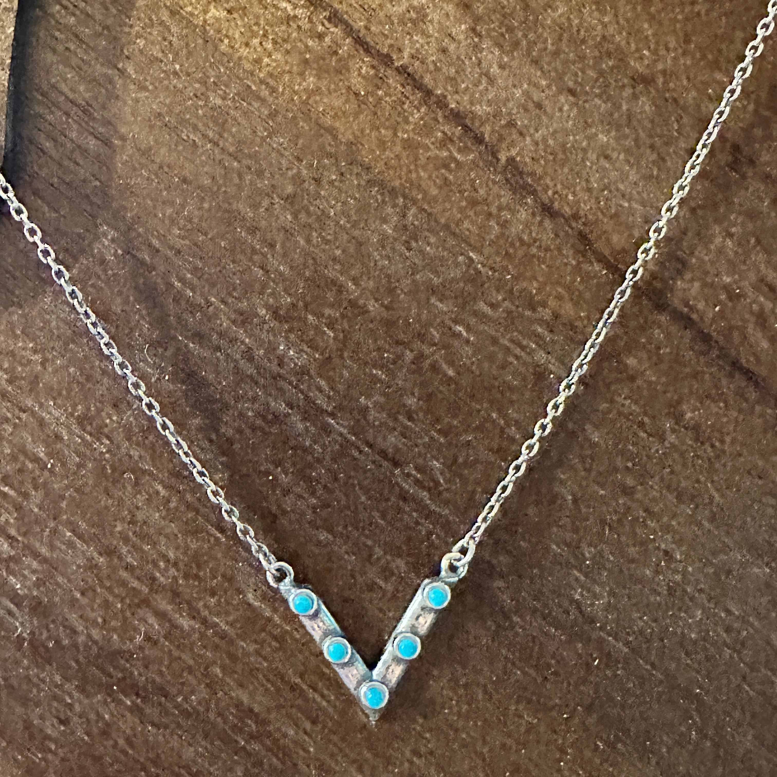 Other Native American Triangular Turquoise Pendant Necklace in Ste Size ONE SIZE - 2 Thumbnail