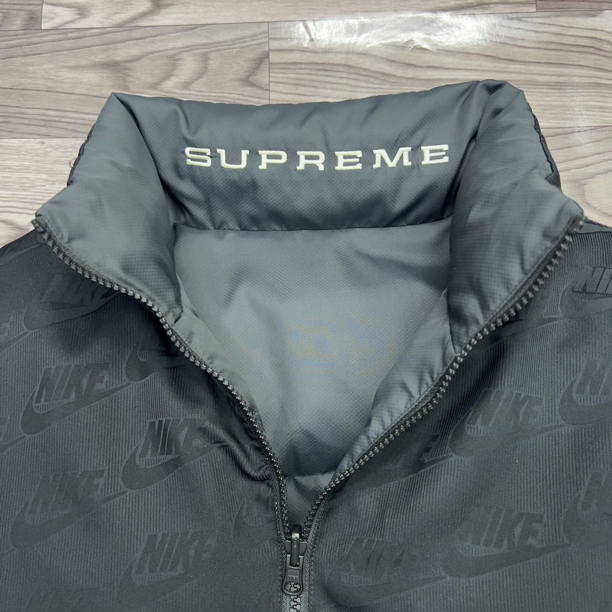 Nike × Supreme Nike x Supreme Reversible Puffer Jacket Size US M / EU 48-50 / 2 - 9 Thumbnail