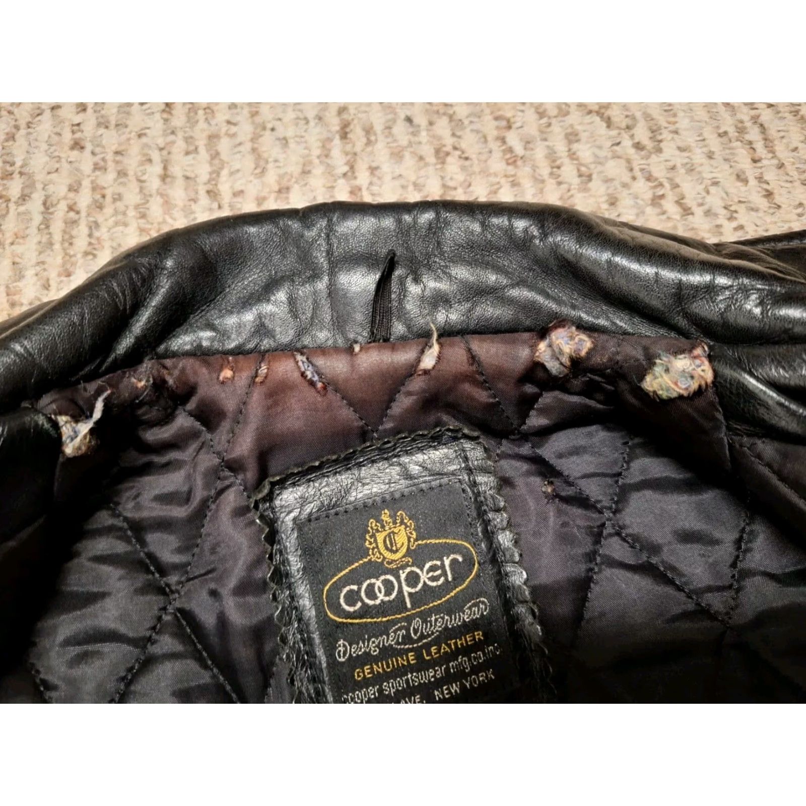 Vintage VINTAGE Cooper Leather Motorcycle Jacket 40 Mens Black 80s 90s Punk Rock Biker Coat Size US XXS / EU 40 - 3 Thumbnail