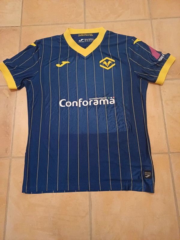 Joma Joma Hellas Verona 2024-25 home shirt Size US L / EU 52-54 / 3 - 1 Thumbnail