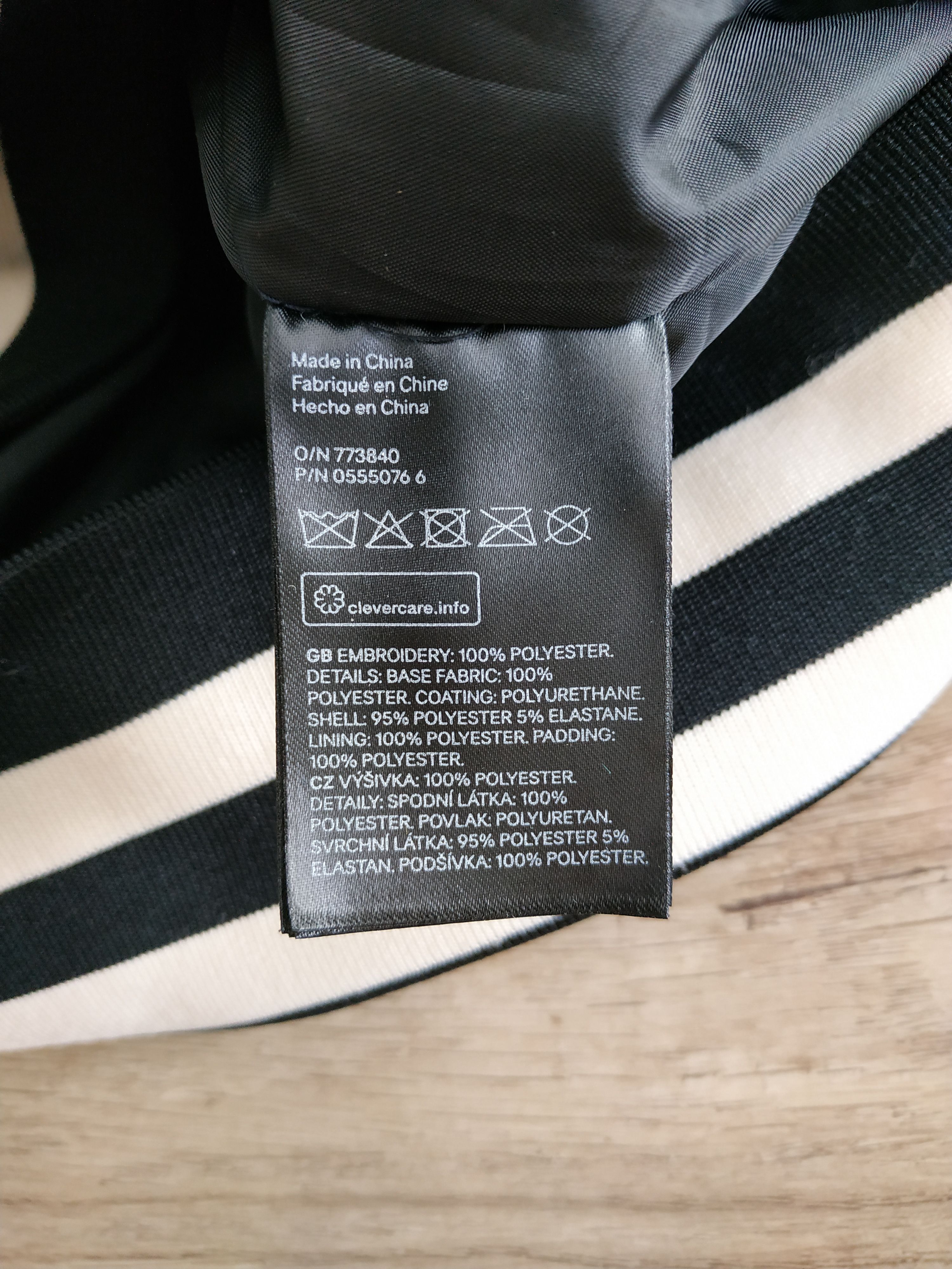 H&M × The Weeknd H&M x The Weeknd Men's Varsity/Bomber Jacket, s. MEDIUM Size US M / EU 48-50 / 2 - 10 Thumbnail
