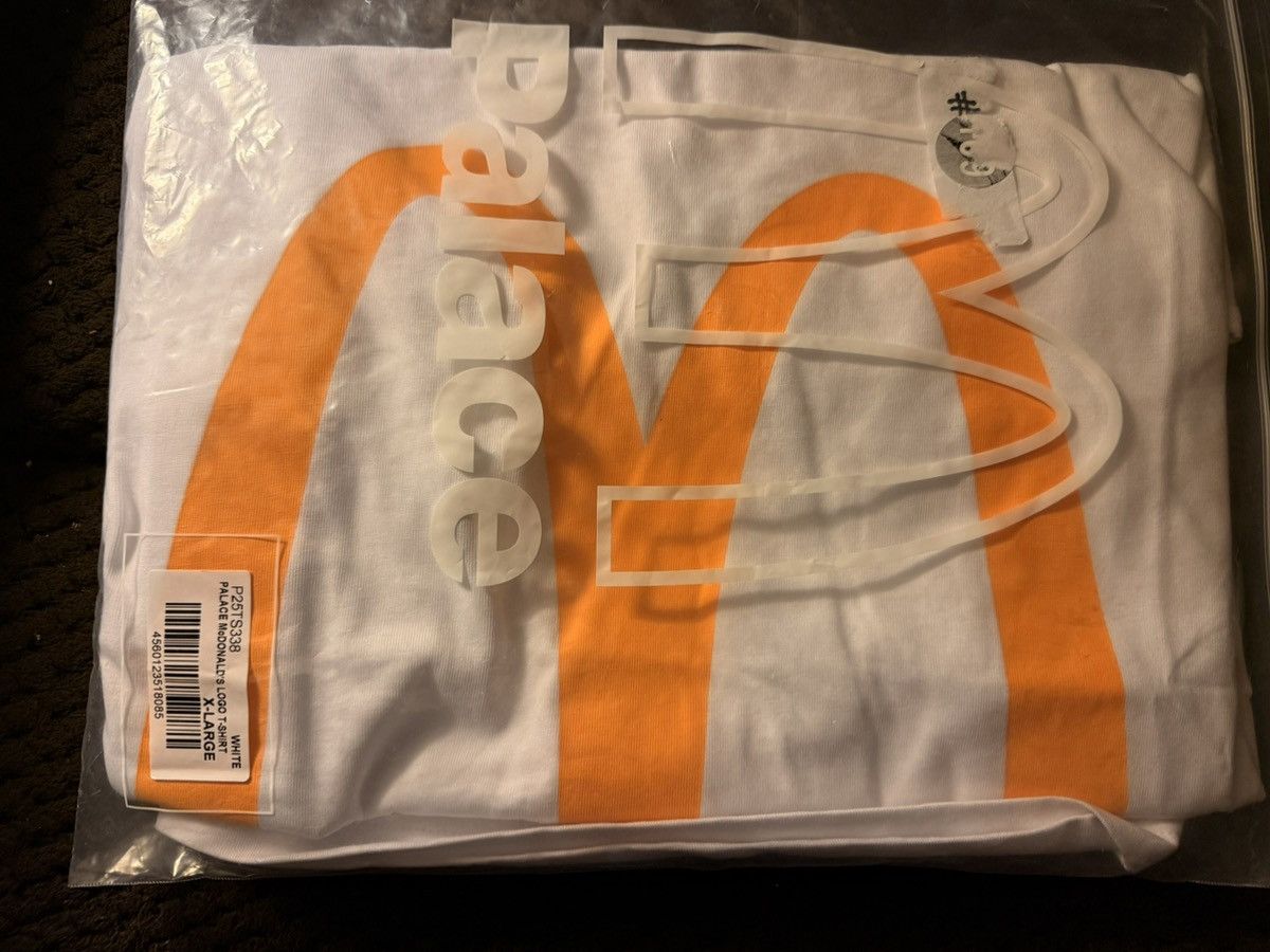 Palace Palace x McDonald’s Logo T-Shirt, s/s tee, NEW, men’s XL Size US XL / EU 56 / 4 - 8 Thumbnail