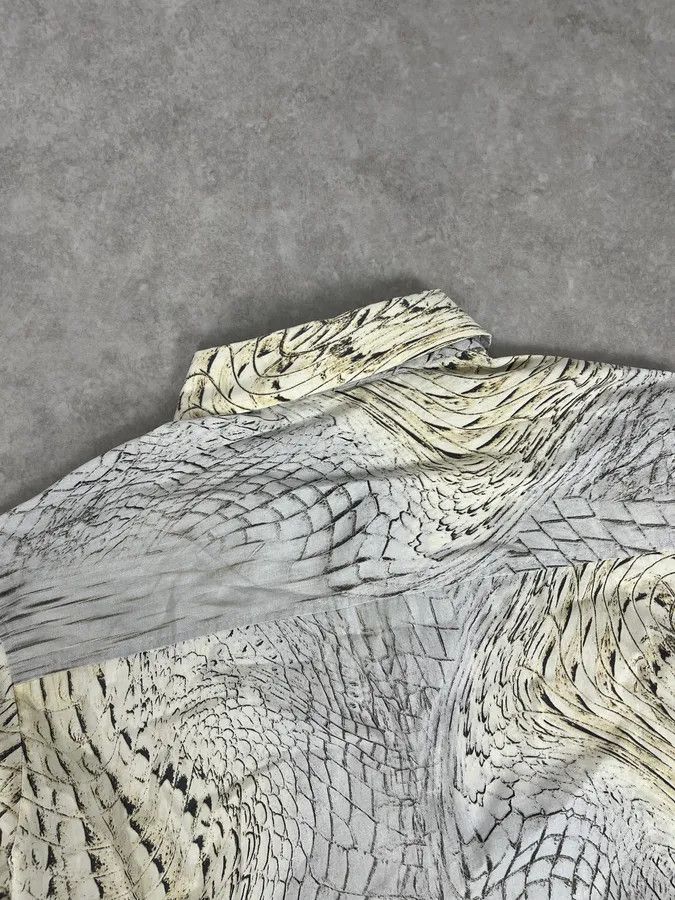Just Cavalli SS2002 Cavalli Beige Crocodile Effect Abstract Shirt Size US S / EU 44-46 / 1 - 7 Thumbnail