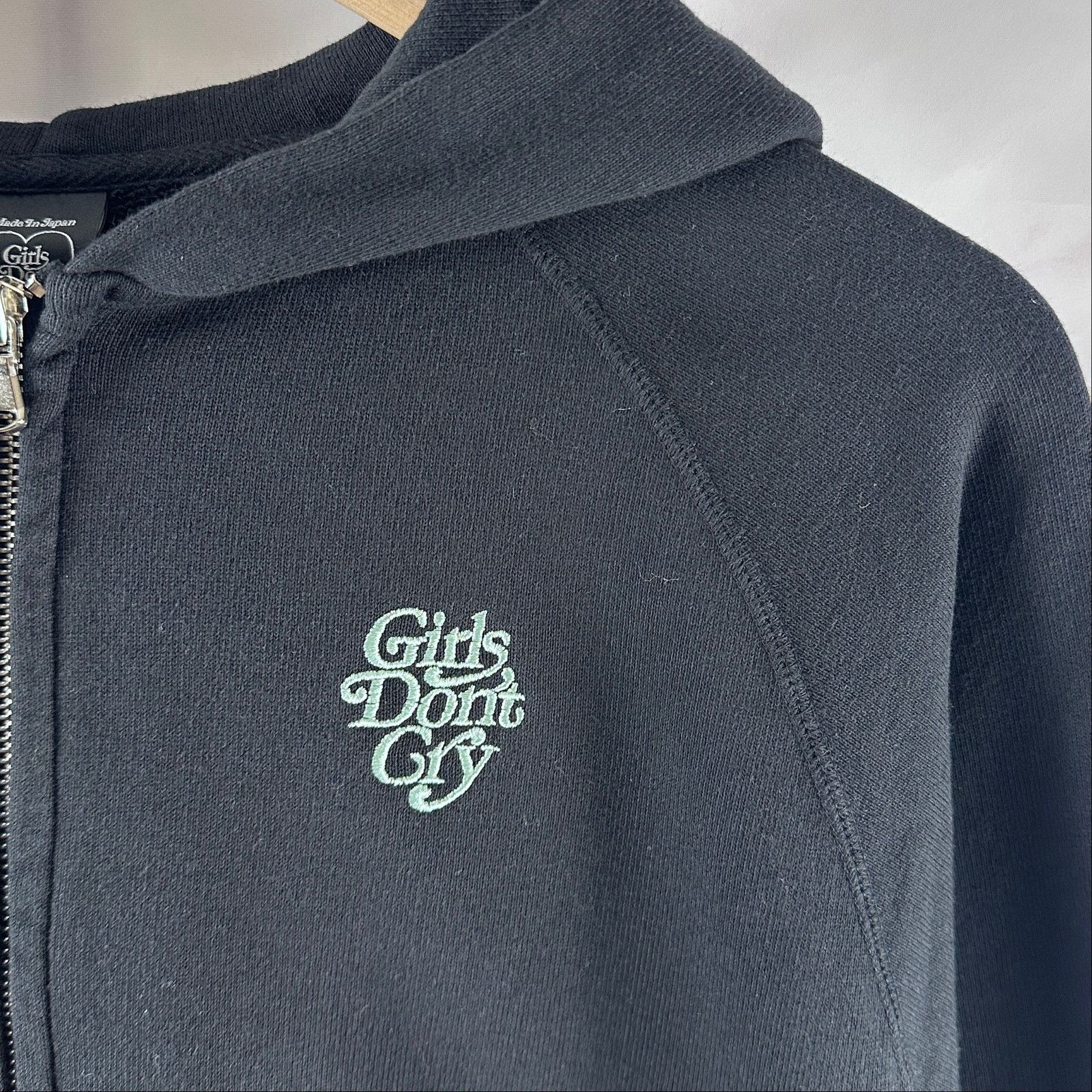 Girls Don't Cry Black Zip-Up Hoodie Size US S / EU 44-46 / 1 - 2 Thumbnail
