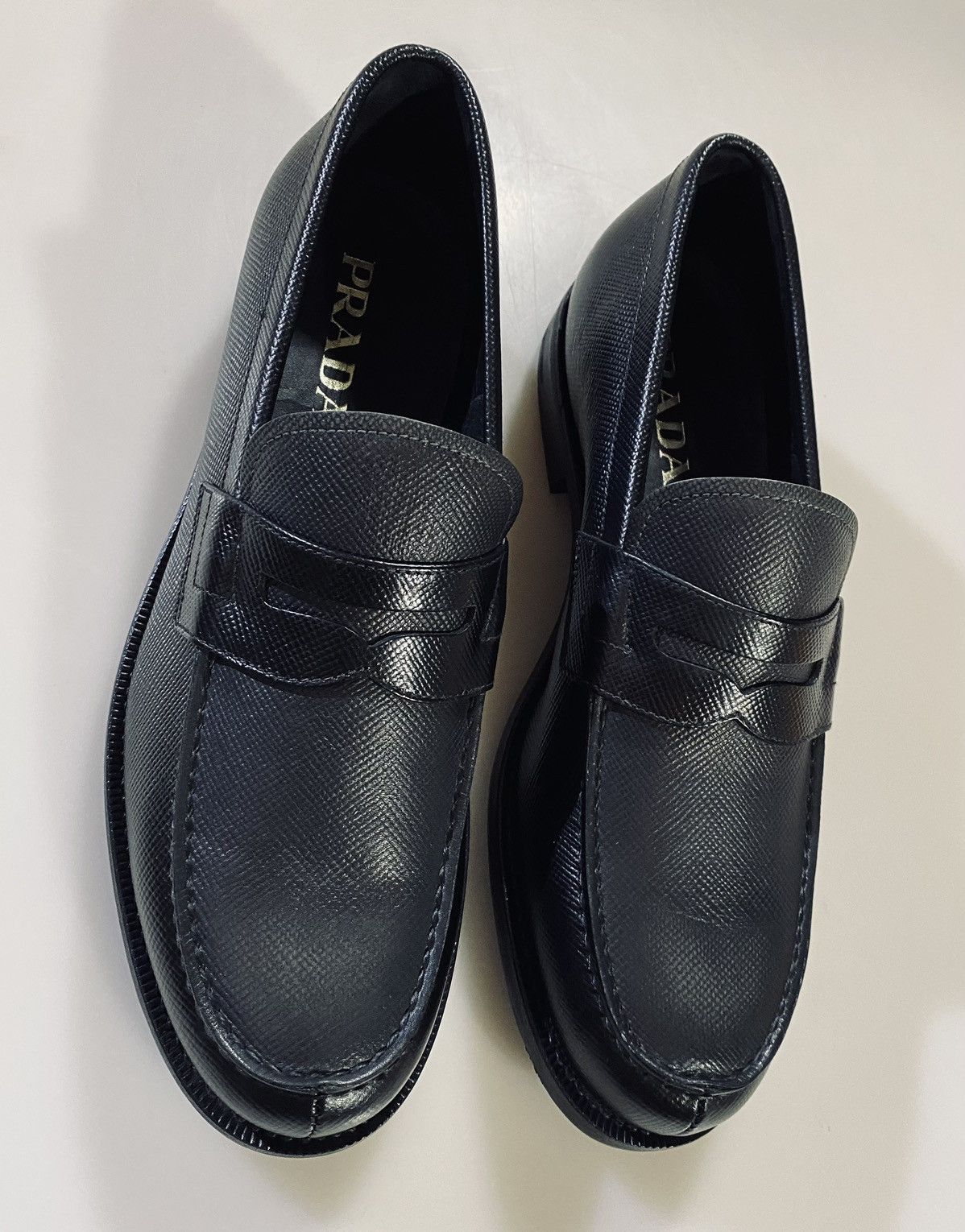 Prada NIB Prada 🇮🇹 saffiano leather Nero/Grey contra loafer 8.5 NW Size US 8.5 / EU 41-42 - 8 Thumbnail
