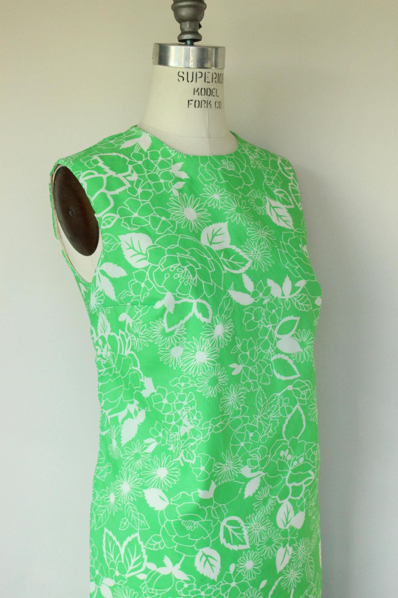 Vintage Vintage 1960s Dress, Volup Fritzi Green and White Floral Pri Size M / US 6-8 / IT 42-44 - 4 Thumbnail