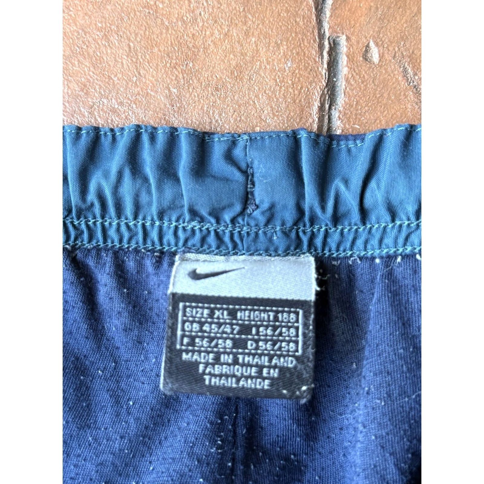 Nike VINTAGE Nike Windbreaker Track Pants L Blue Nike Air Basketball Gym Running Grunge Hip Hop Mens Regular 90s Style Size US 33 - 2 Thumbnail