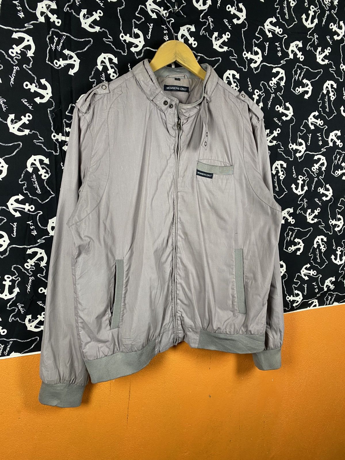 Members Only Members Only Classic Grey Bomber Jacket – Vintage Zip Jacket Size US L / EU 52-54 / 3 - 5 Thumbnail