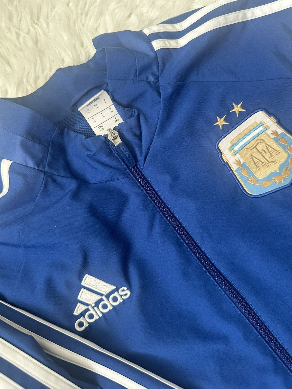 Adidas Adidas Argentina Vintage 2013-2014 Tracksuit hype y2k size L Size US L / EU 52-54 / 3 - 5 Thumbnail