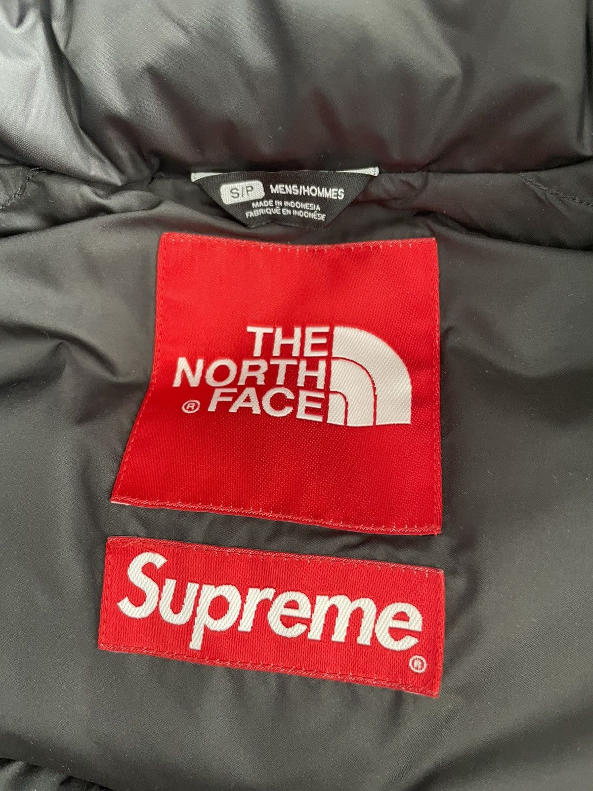 Supreme × The North Face supreme the north face nuptse Size US S / EU 44-46 / 1 - 3 Thumbnail