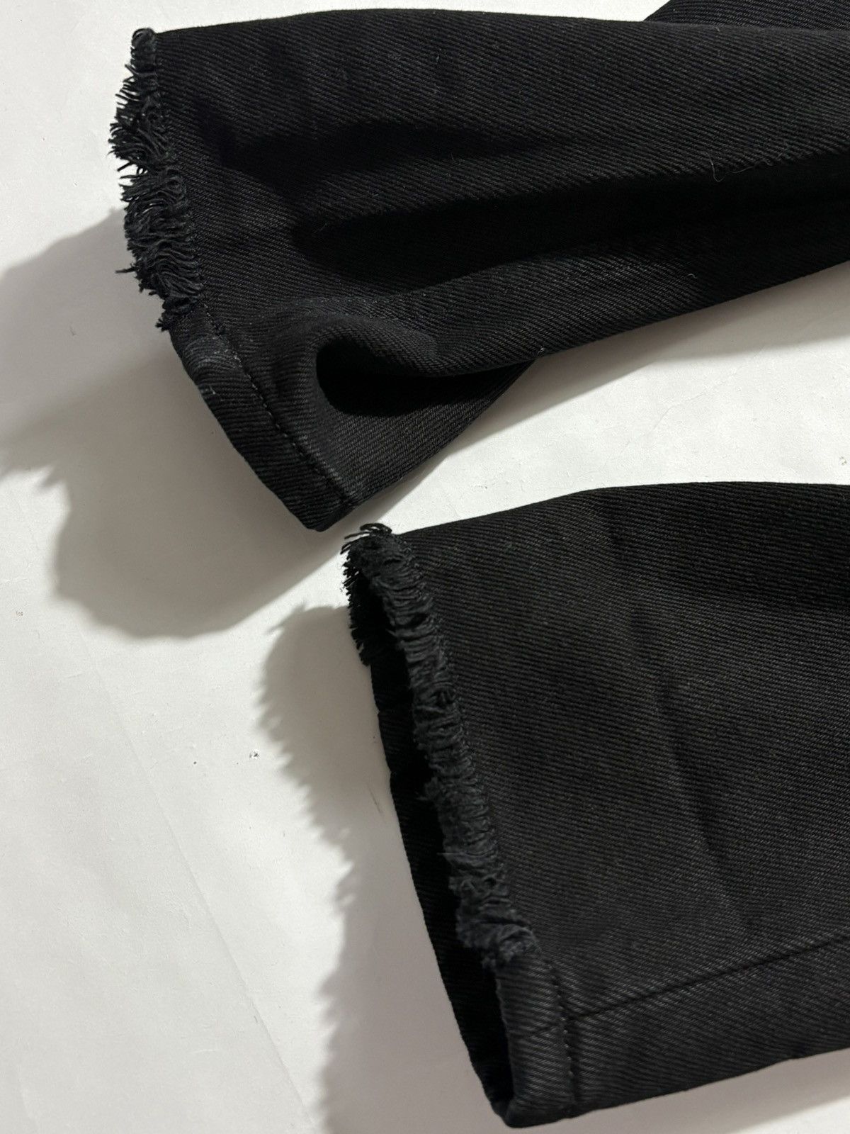 Balenciaga BALENCIAGA HIGH WAISTED STRAIGHT LEG JEANS Size 26" / US 2 / IT 38 - 6 Thumbnail