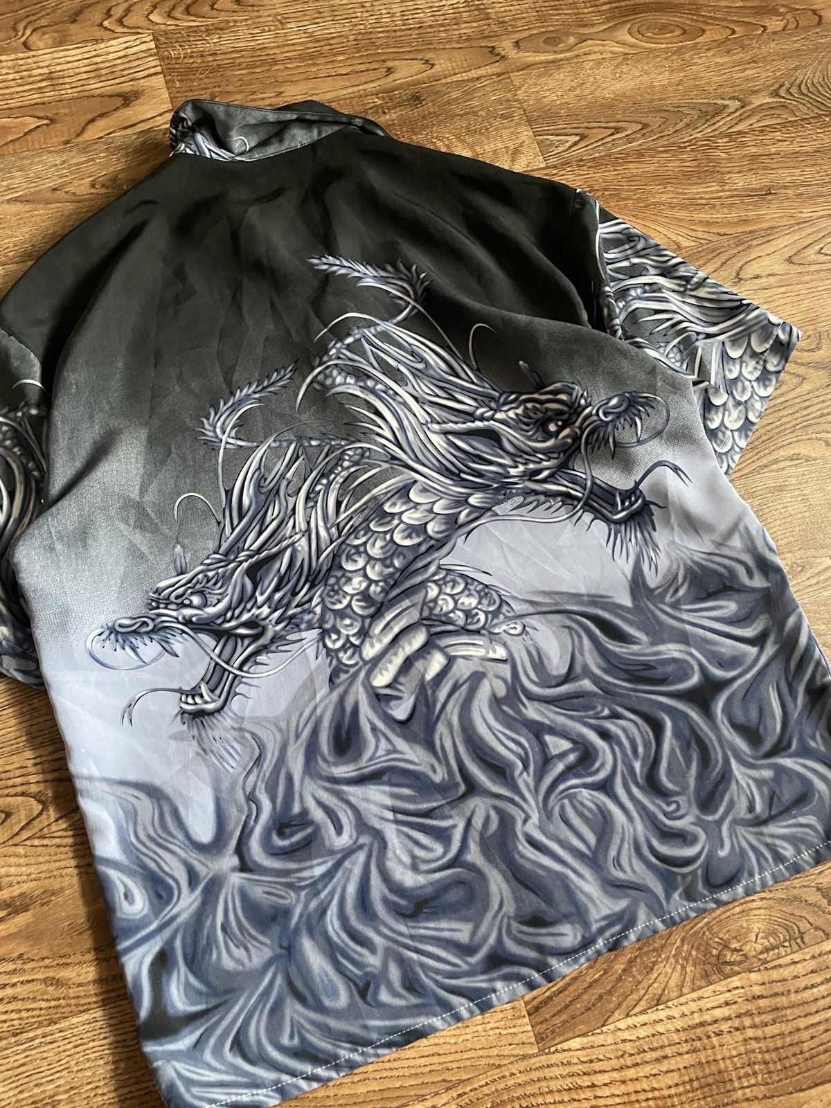 Japanese Brand × Vintage Vintage y2k 90s Dragon Shirt Button Up Japanese Brand Anime Size US XL / EU 56 / 4 - 10 Thumbnail
