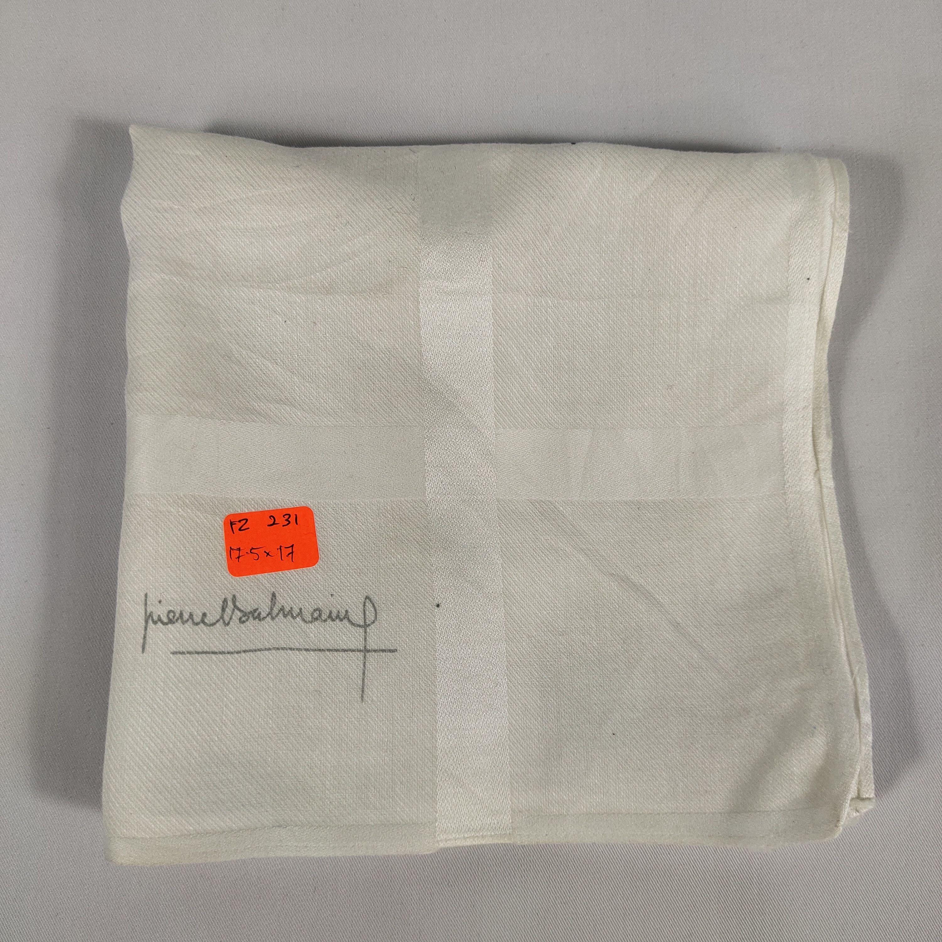 Pierre Balmain × Vintage Pierre Balmain Handkerchief / Neckerchief / Bandana Size ONE SIZE - 2 Thumbnail