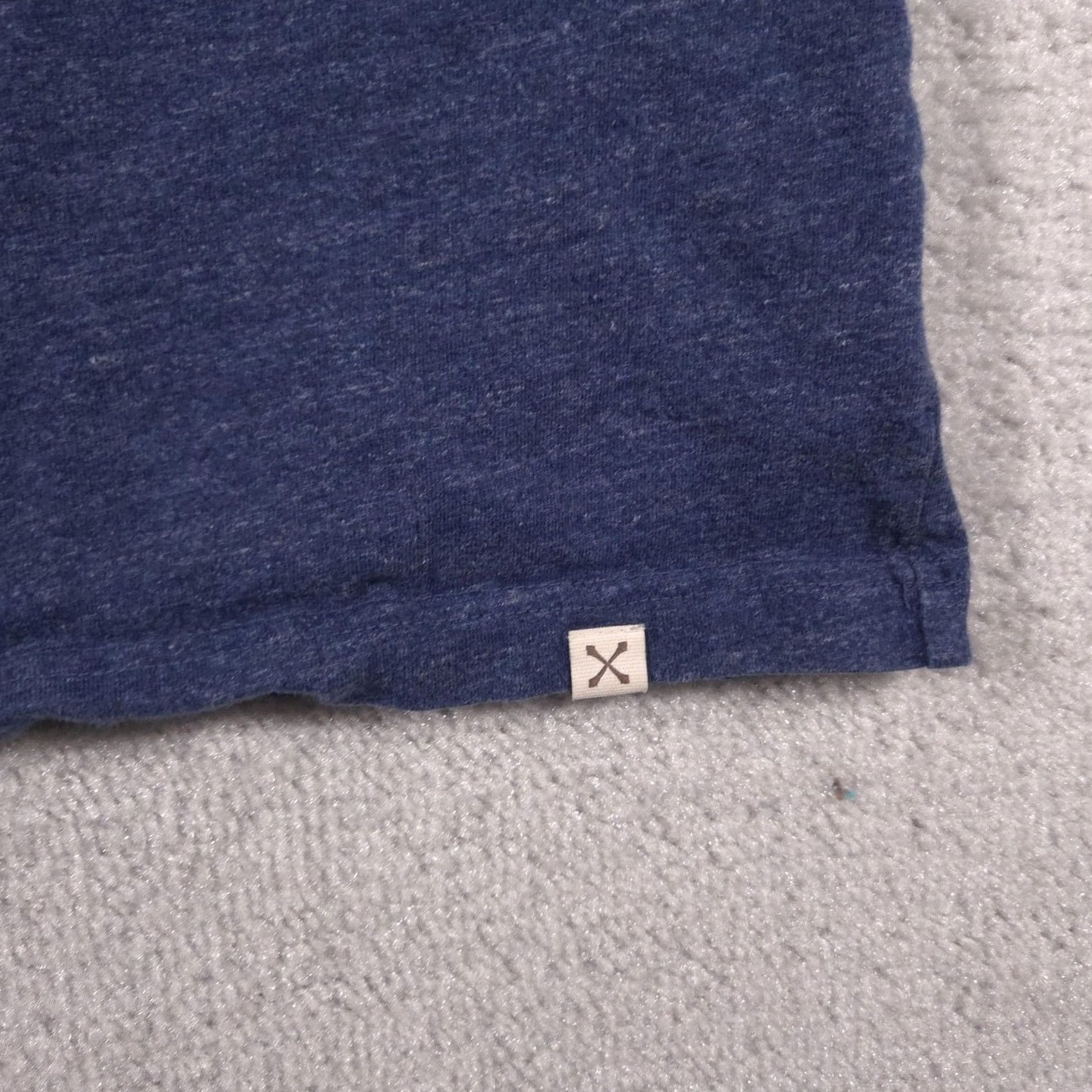Lands' End Blake Shelton Lands' End Shirt Mens MT Navy Heather Tagless Crewneck Tee Shirt Short Sleeve Solid Crew Neck X Logo Mens MT Blues Size US M / EU 48-50 / 2 - 4 Thumbnail
