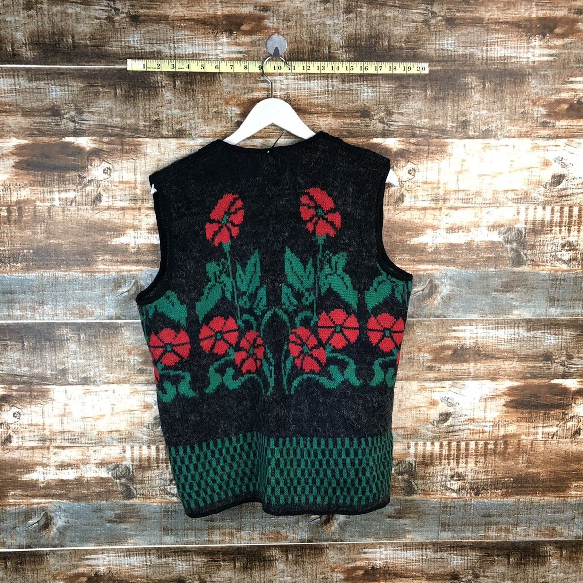 Vintage Vintage art Japan green Vest Knitwear #A1797 Size US M / EU 48-50 / 2 - 11 Thumbnail