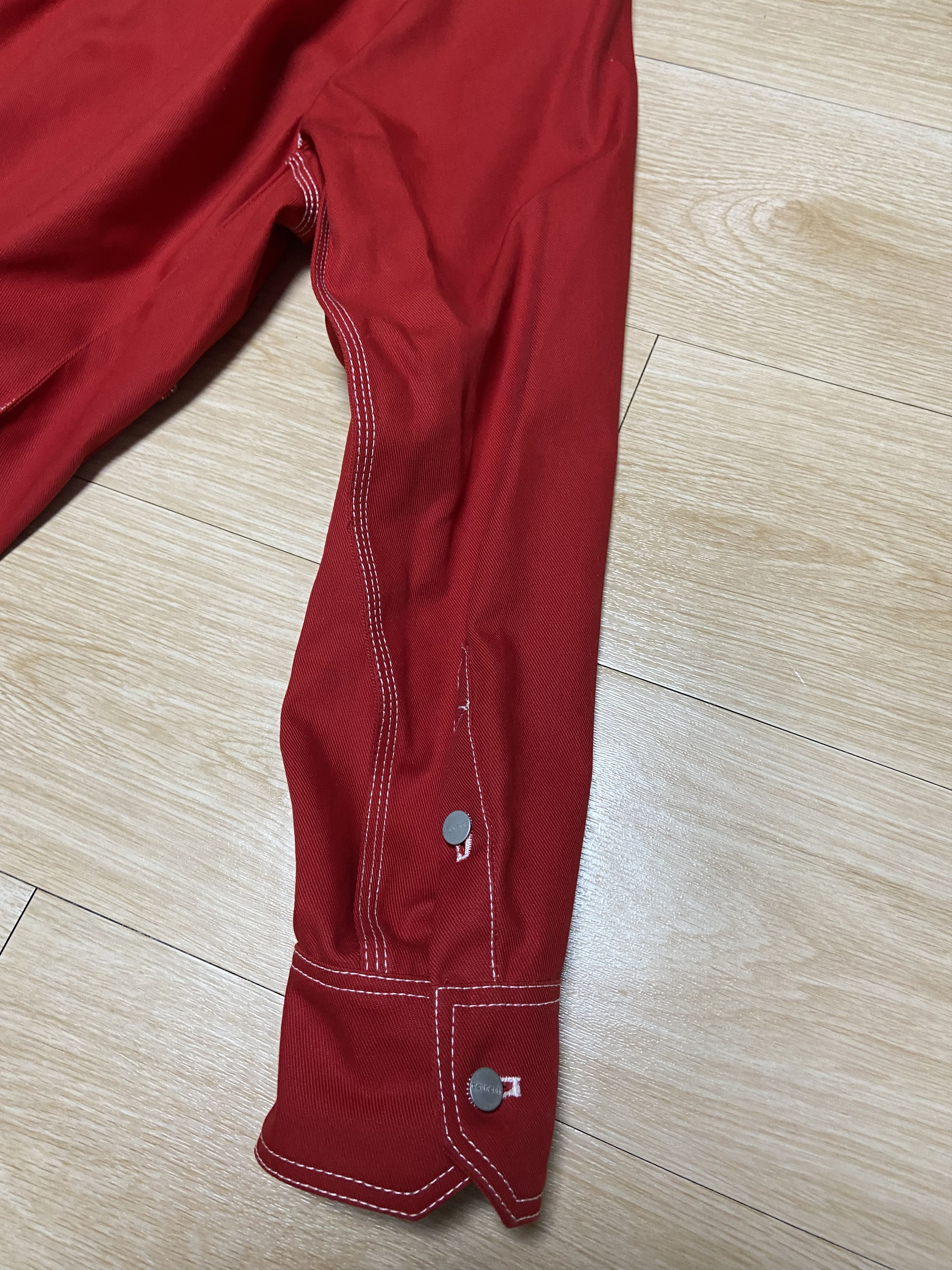 Carhartt × Vetements XS Vetements Carhartt oversized work jacket red Size US XS / EU 42 / 0 - 6 Thumbnail