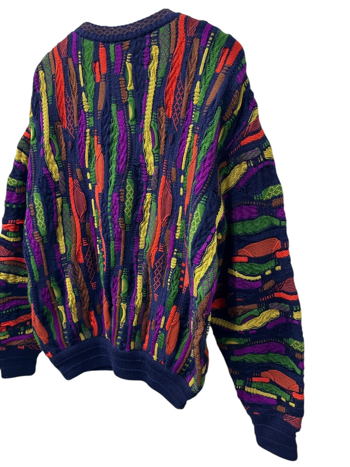 Vintage Vintage Coogi Style By Limnos 3D Cable Knit Wool Sweater Size US L / EU 52-54 / 3 - 12 Thumbnail