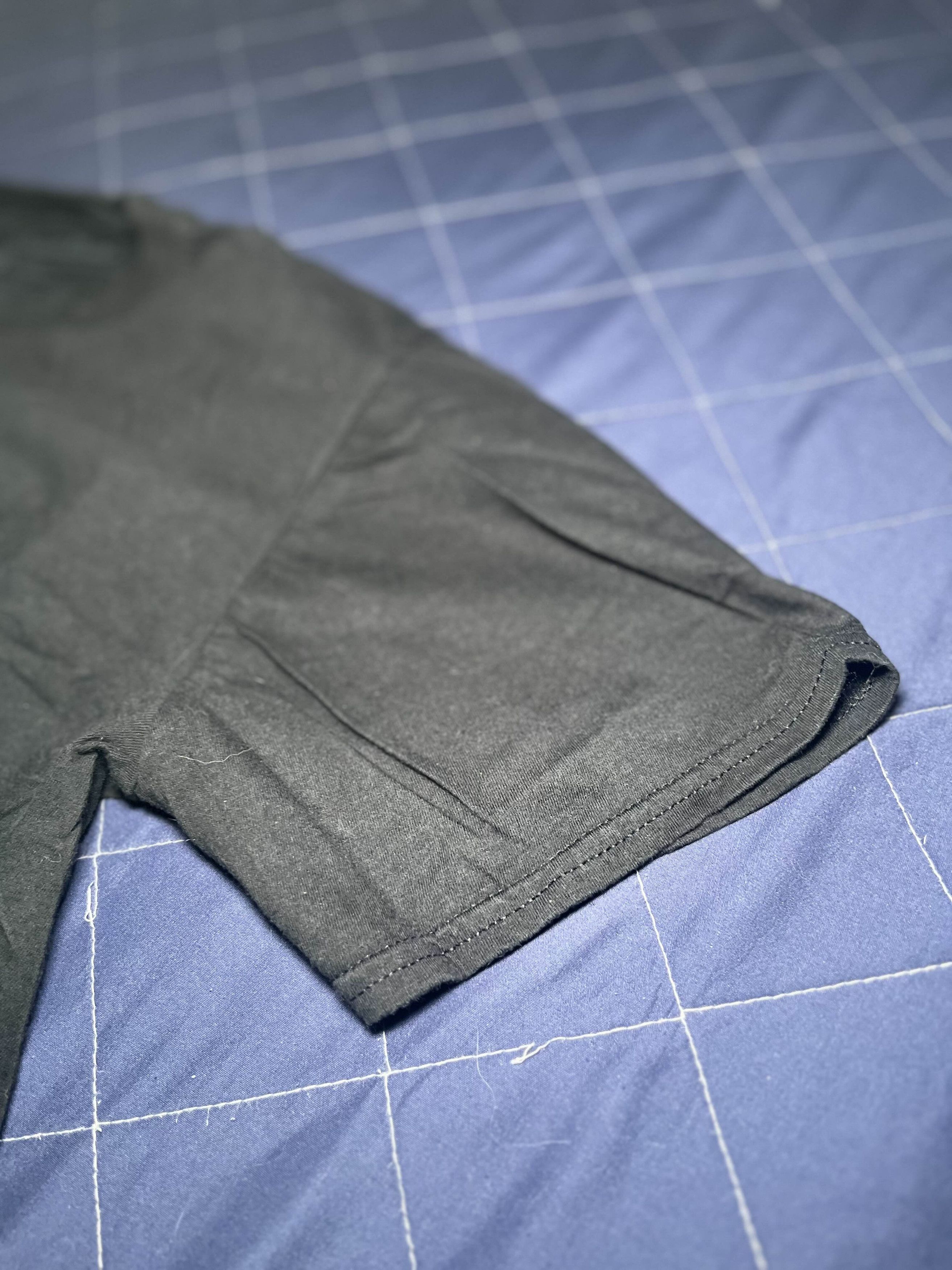 Threadless Vintage Y2K Threadless Black short Sleeve T-shirt Of Earth Size US M / EU 48-50 / 2 - 4 Thumbnail