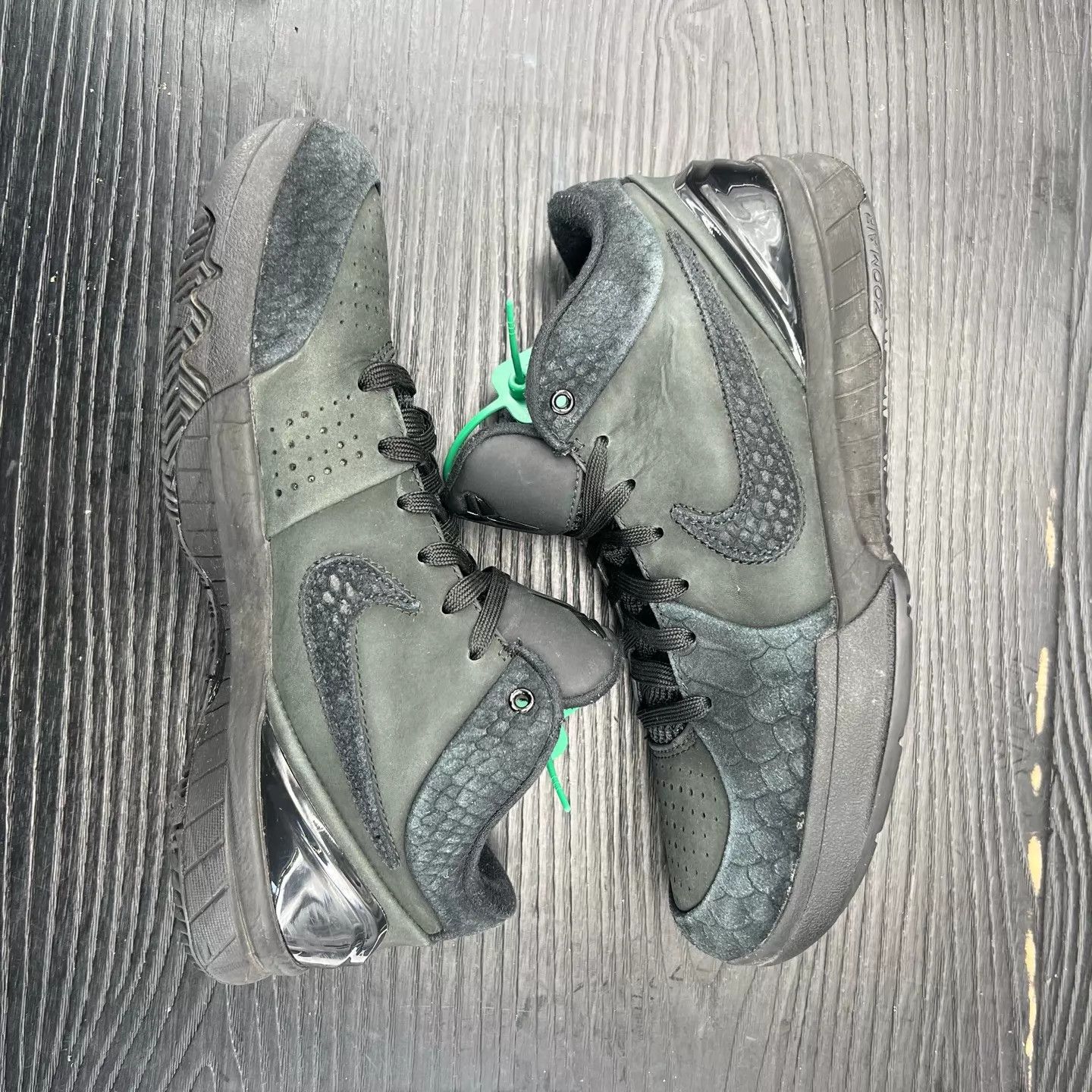 Nike Zoom Kobe 4 Black Mamba 40.5 Size US 7.5 / EU 40-41 - 2 Thumbnail