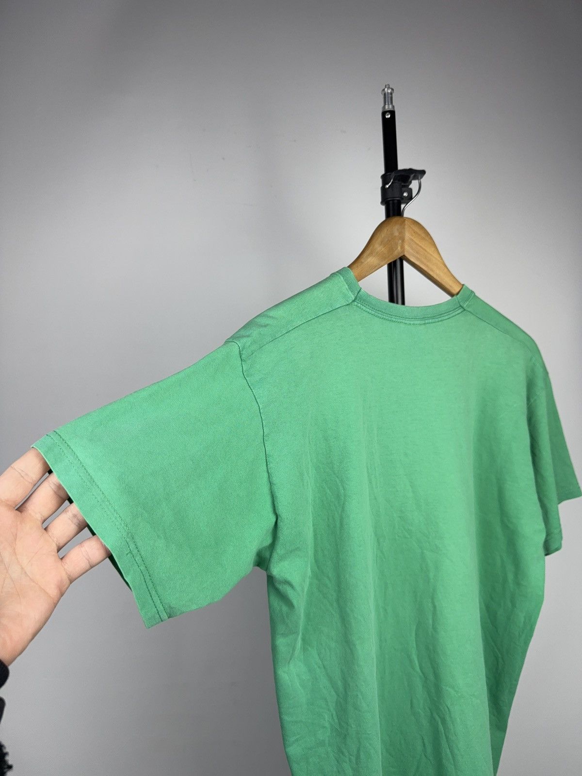 Nintendo 00s retro Know Your Mushrooms Mario Parody Tee Green Size M Size US M / EU 48-50 / 2 - 9 Thumbnail