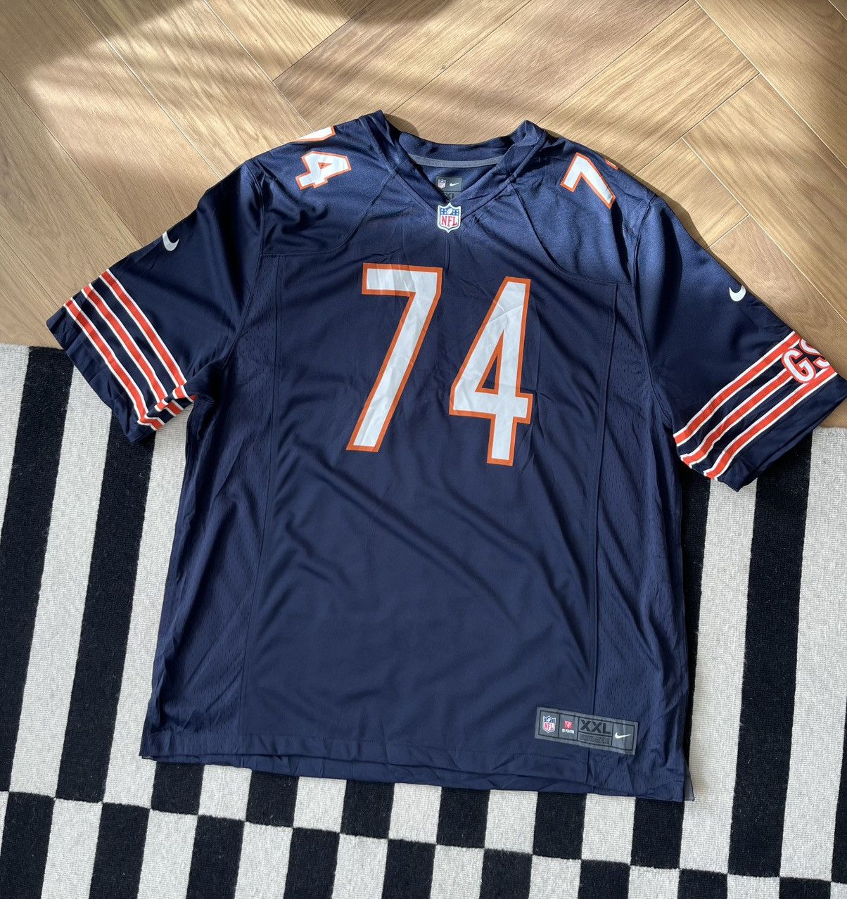NFL Autographed Nike Chicago Bears Jermon Bushrod XXL NFL jersey Size US XXL / EU 58 / 5 - 2 Thumbnail