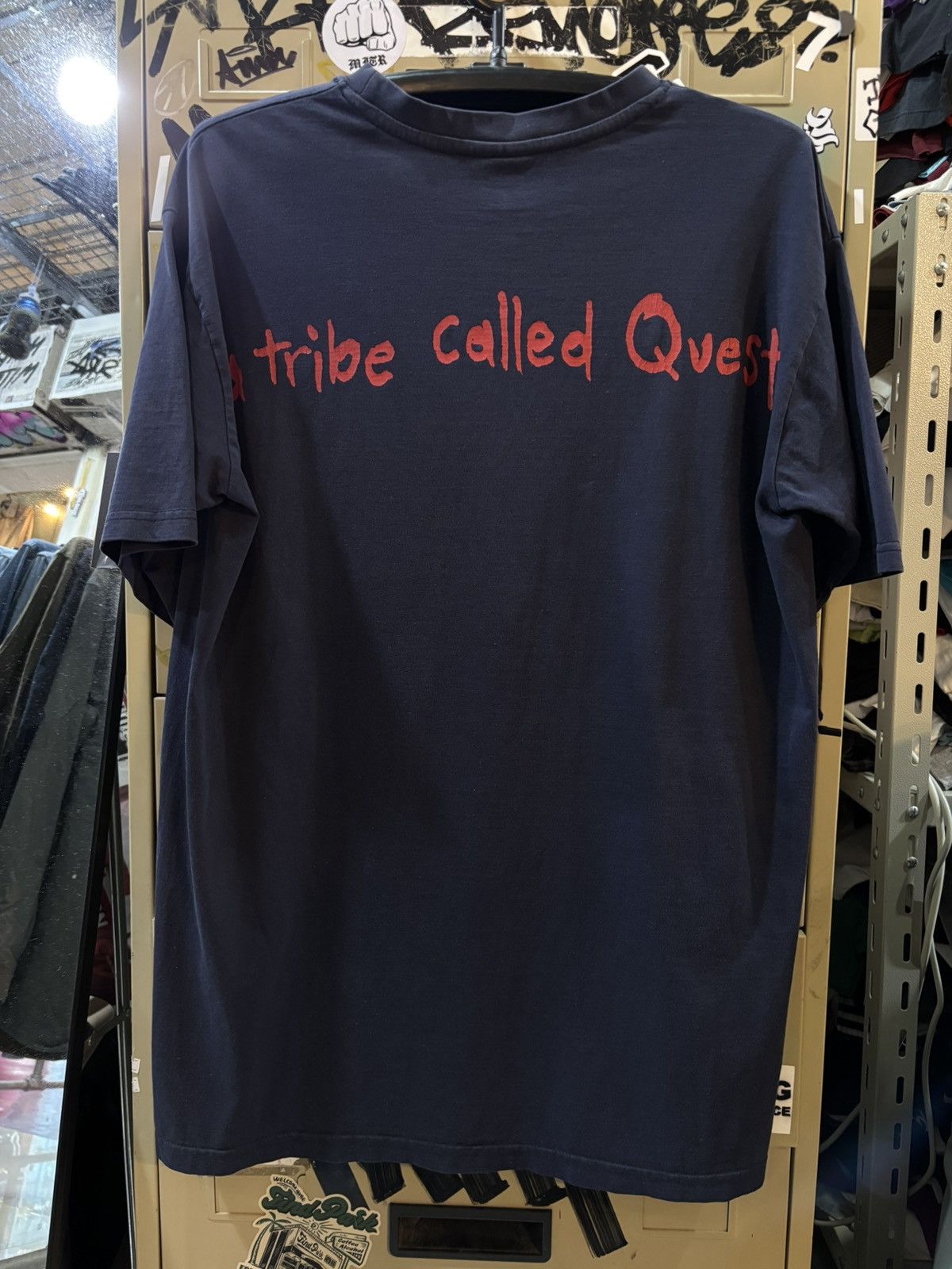 Band Tees A tribe called quest 00’ vintage T shirt Size US XL / EU 56 / 4 - 7 Thumbnail
