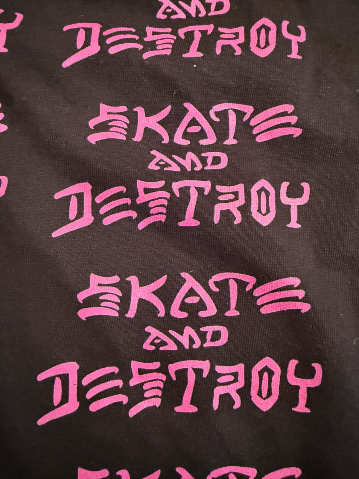 Supreme × Thrasher Supreme x Trasher tee sz. L Size US L / EU 52-54 / 3 - 6 Thumbnail