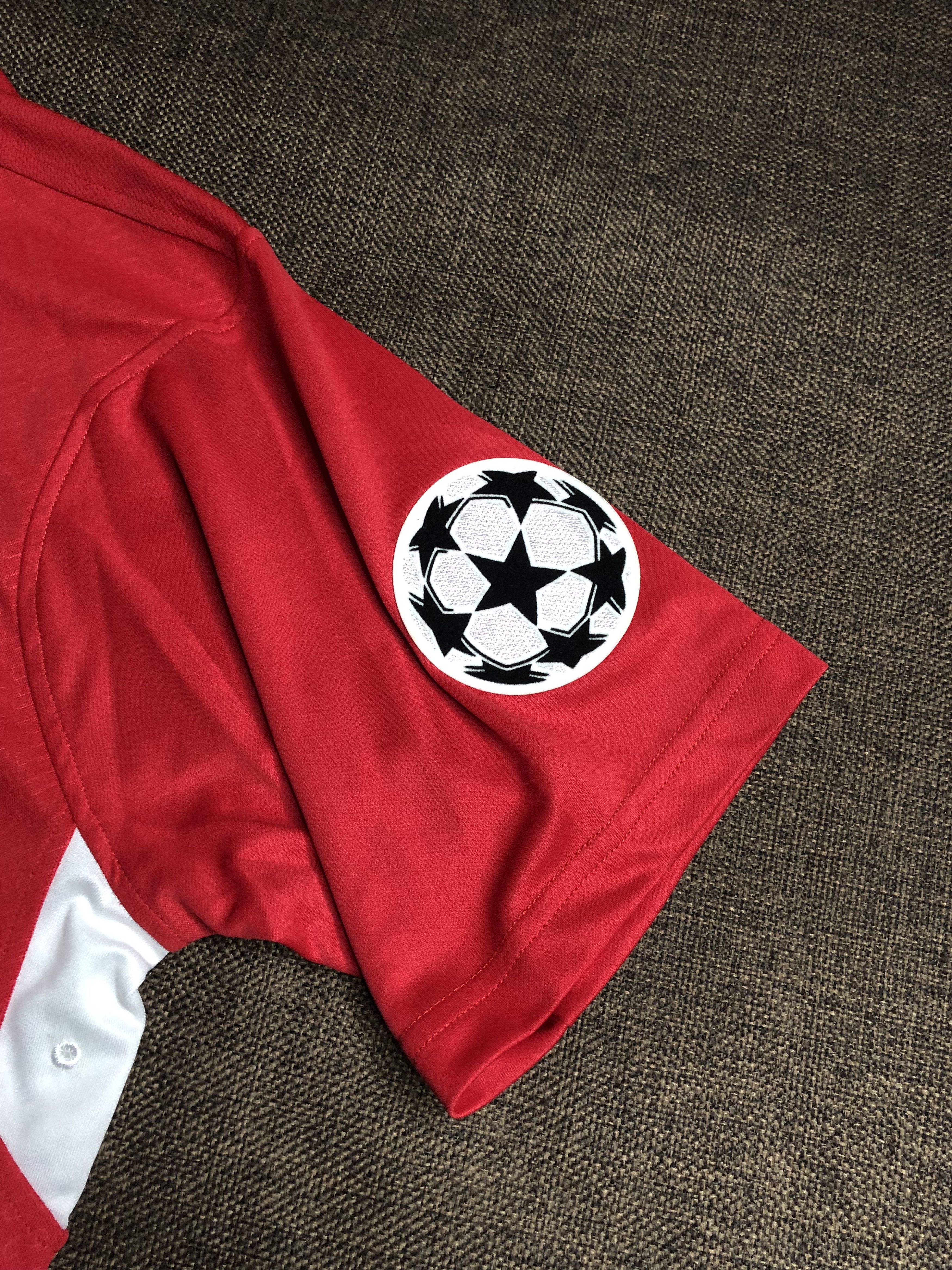 2004-05 Liverpool Home GERRARD Soccer Jersey