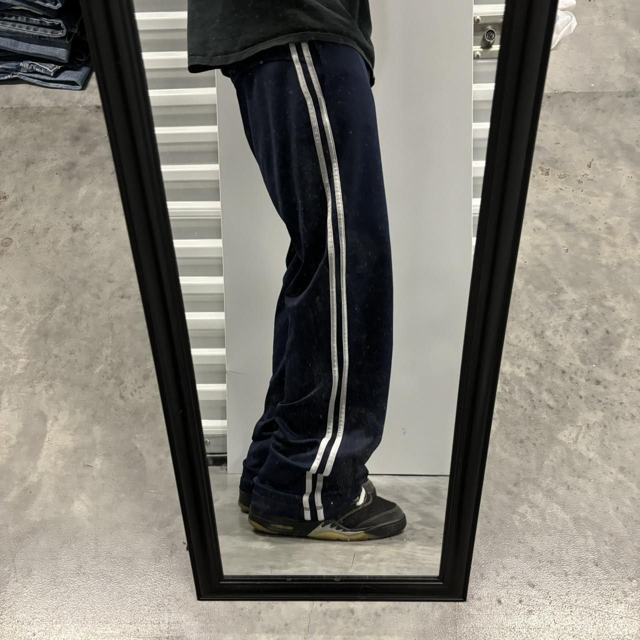 Japanese Brand × Vintage Crazy Vintage Y2K/2000s Navy Blue Striped Skater Drill Essential Sweatpants! Size US 30 / EU 46 - 1 Thumbnail