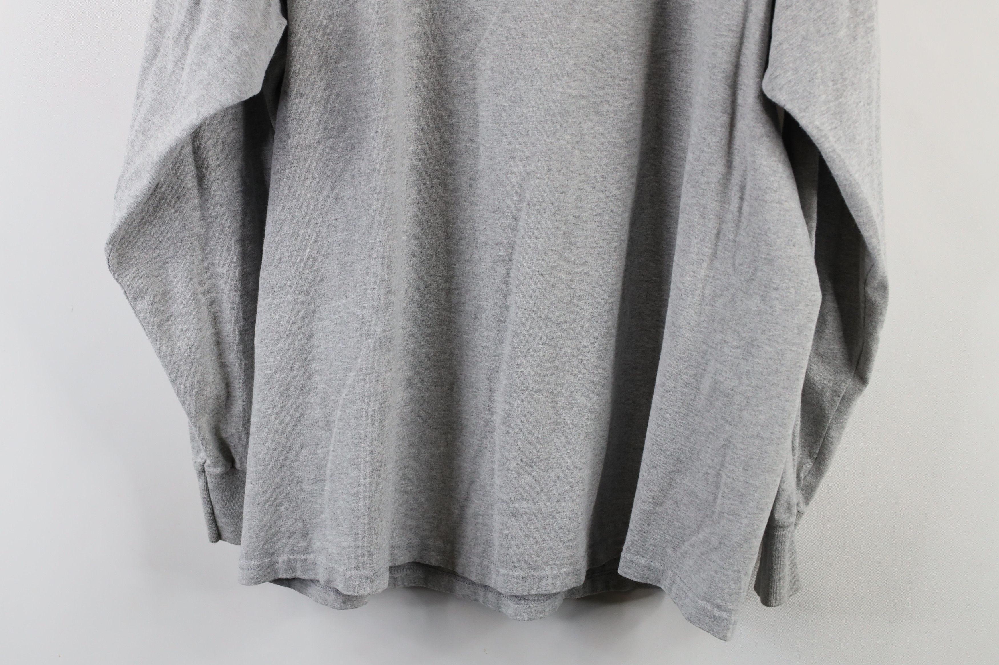 Vintage Vintage Y2K 2002 Ohio State University Football T-Shirt Gray Size US XL / EU 56 / 4 - 15 Thumbnail