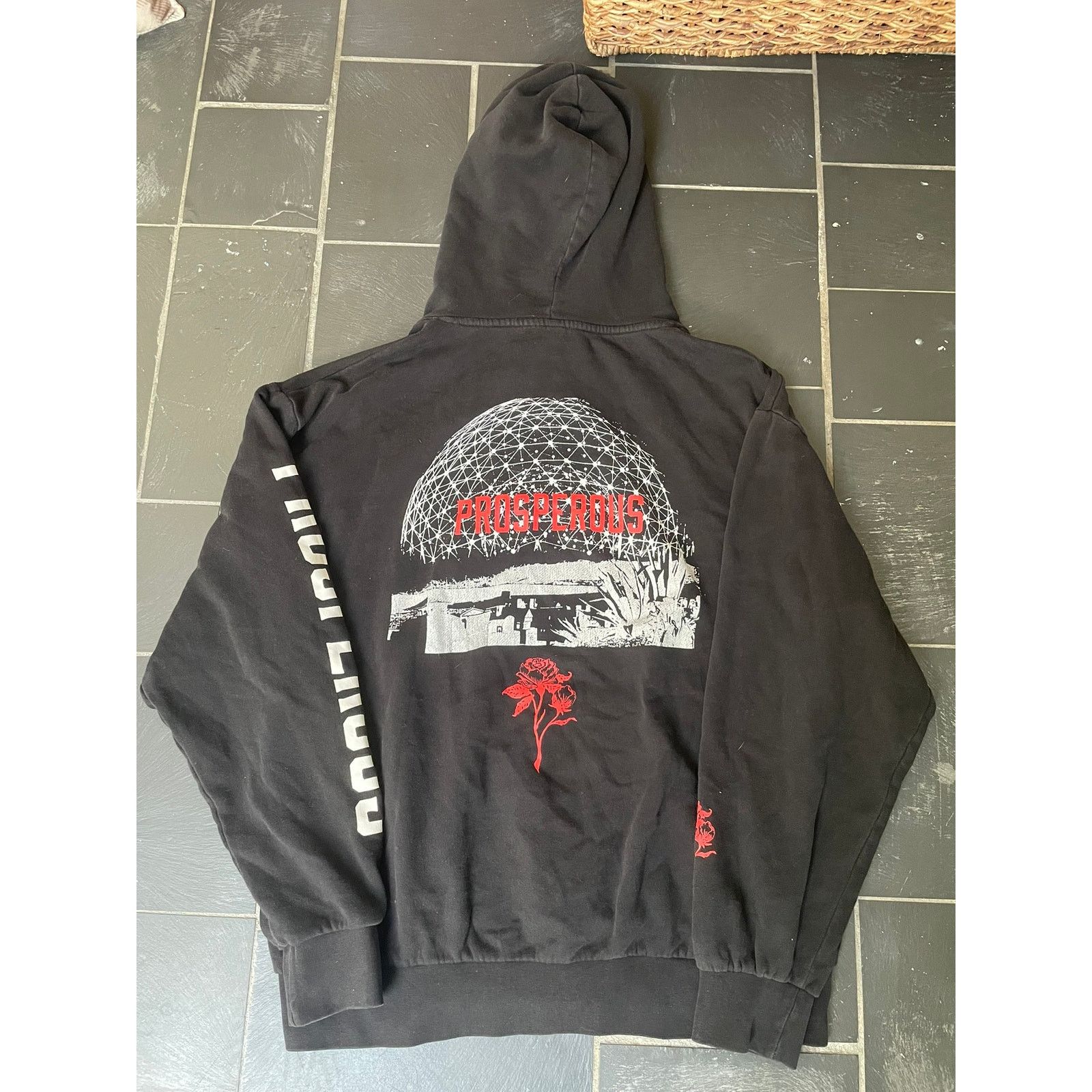 H&M Prosperous Graphic Oversized Hoodie Black Red Size US M / EU 48-50 / 2 - 1 Thumbnail