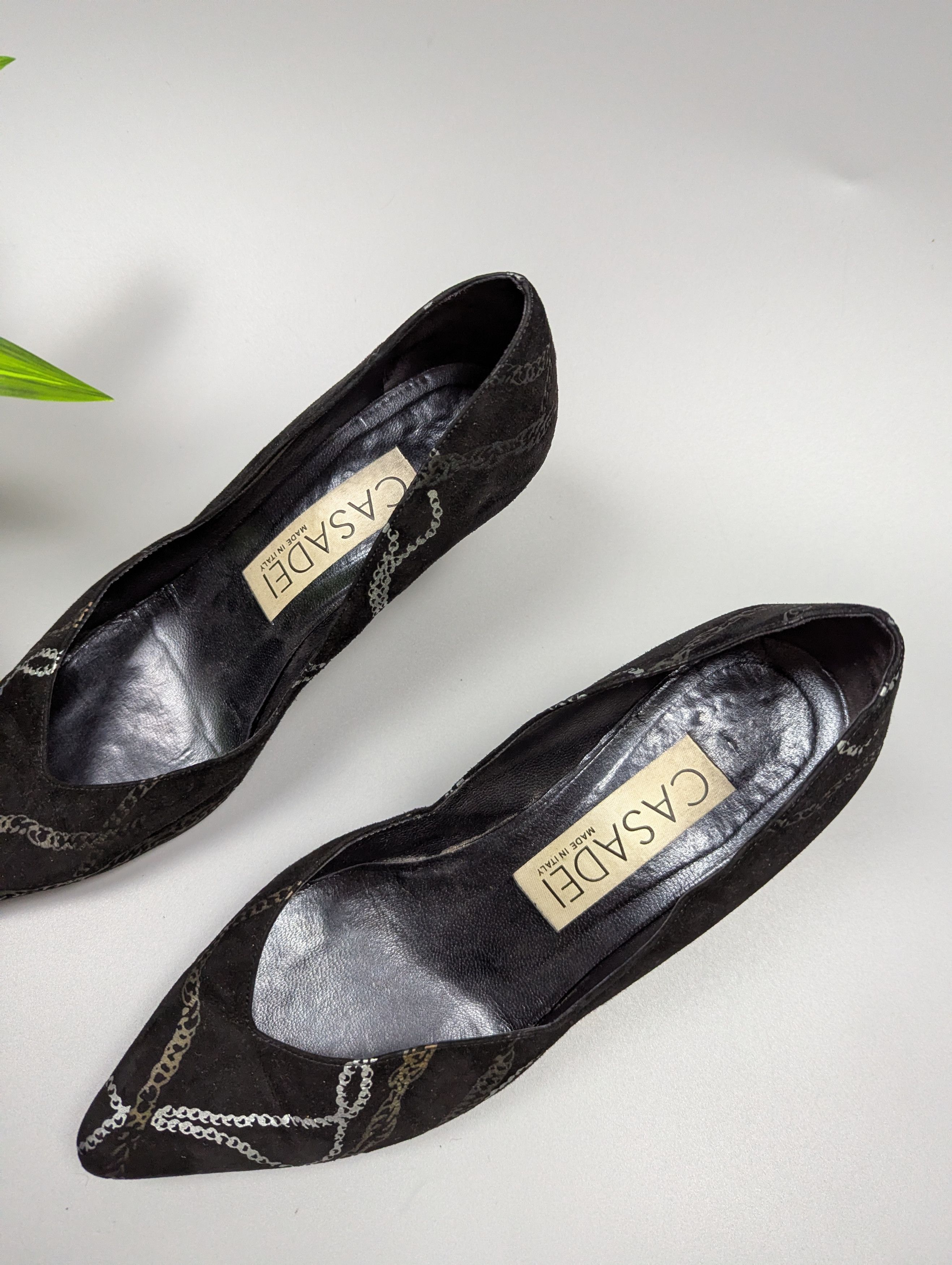 Casadei Casadei Vintage Black Suede Pumps Chain Pattern Metal Heel Size US 9 / IT 39 - 2 Thumbnail
