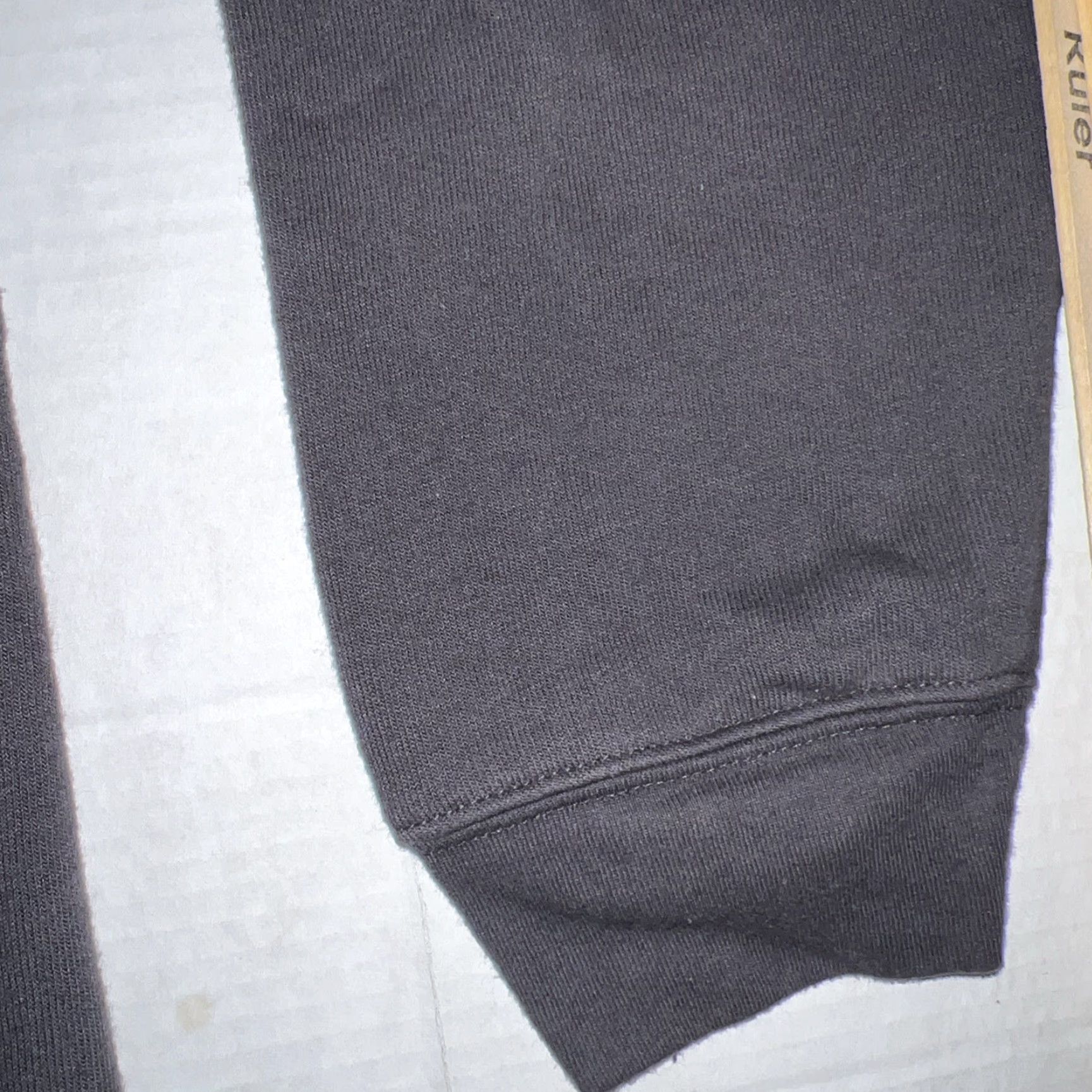 Vintage VINTAGE Capitol Records Logo Sweatshirt 2XL Gray Embroidered Bella & Canvas Men Crew Neck Long Sleeve Pullover Music Cap? Size US XXL / EU 58 / 5 - 6 Thumbnail