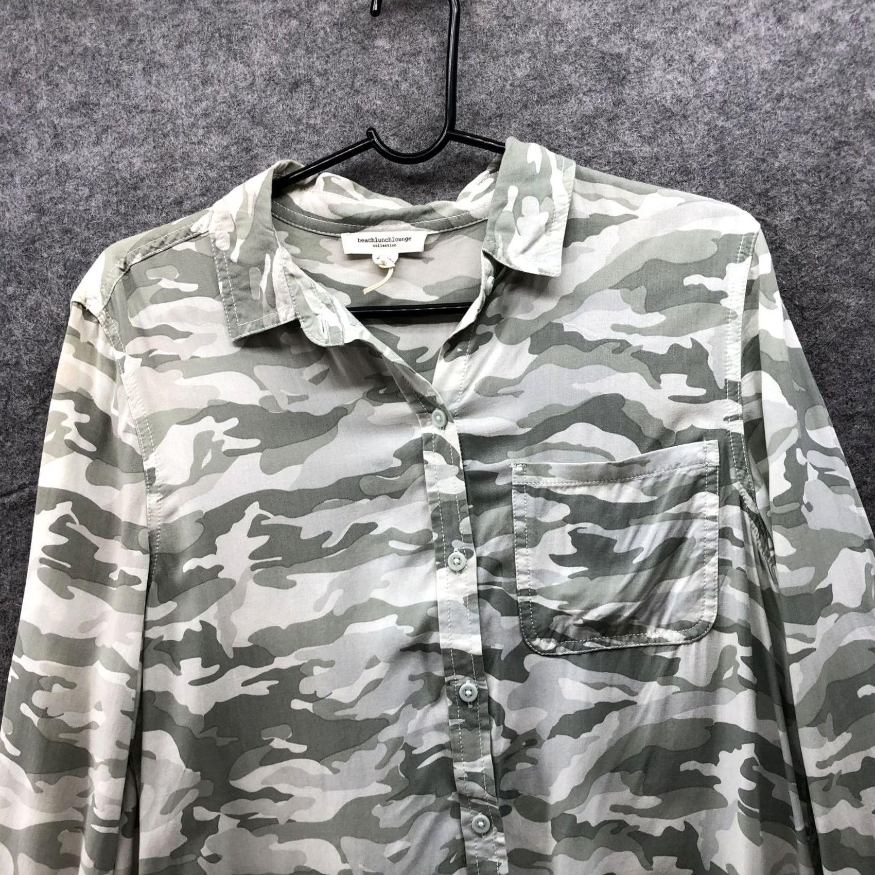 Vintage Beach Lunch Lounge Womens M Green Camo Print Button Down Shirt Long Sleeve Rayon Size M / US 6-8 / IT 42-44 - 3 Thumbnail