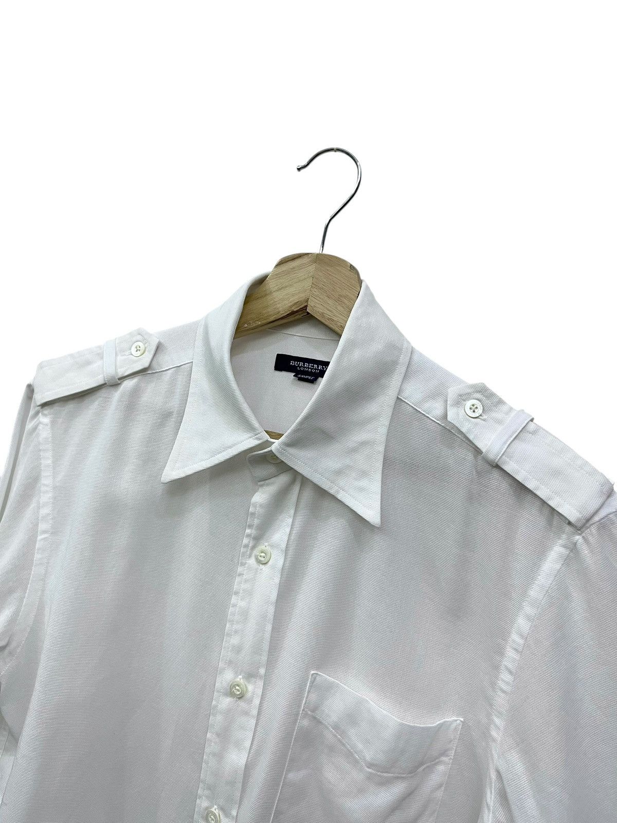 Burberry 🔥Burberry London SAMPLE Epaulet Mesh Shirt Medium Size M / US 6-8 / IT 42-44 - 1 Thumbnail