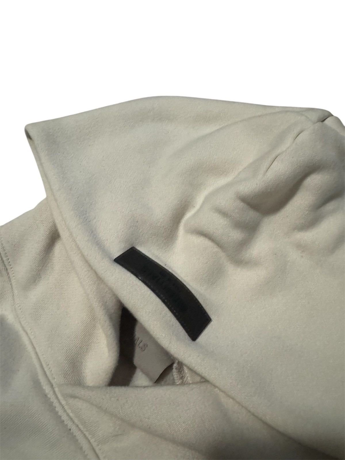Essentials ESSENTIALS HOODIE “cloud dancer” MEDIUM Size US M / EU 48-50 / 2 - 3 Thumbnail