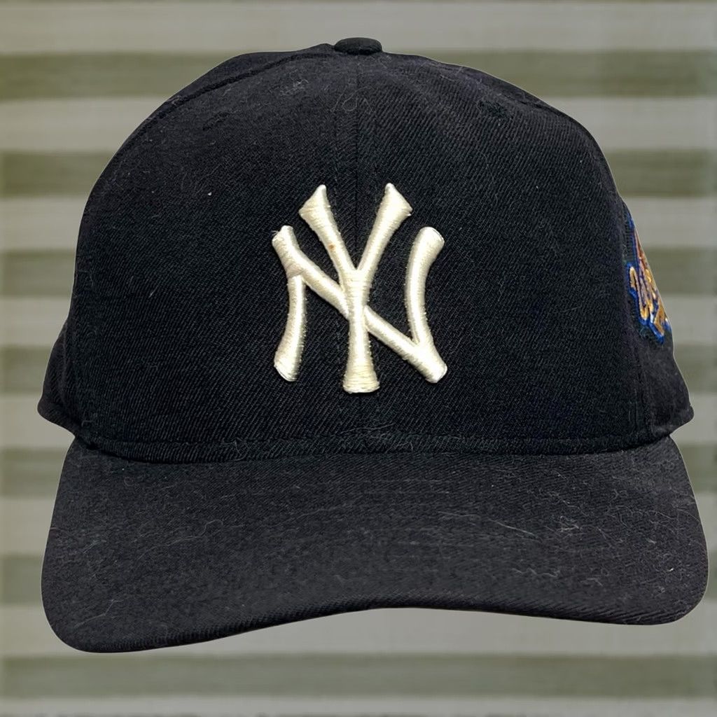 New Era VINTAGE New Era Pro Model Hat Yankees MLB Diamond Collection Wool Fitted 7 1/8 Blue Baseball Cap Men Mens Size ONE SIZE - 1 Thumbnail