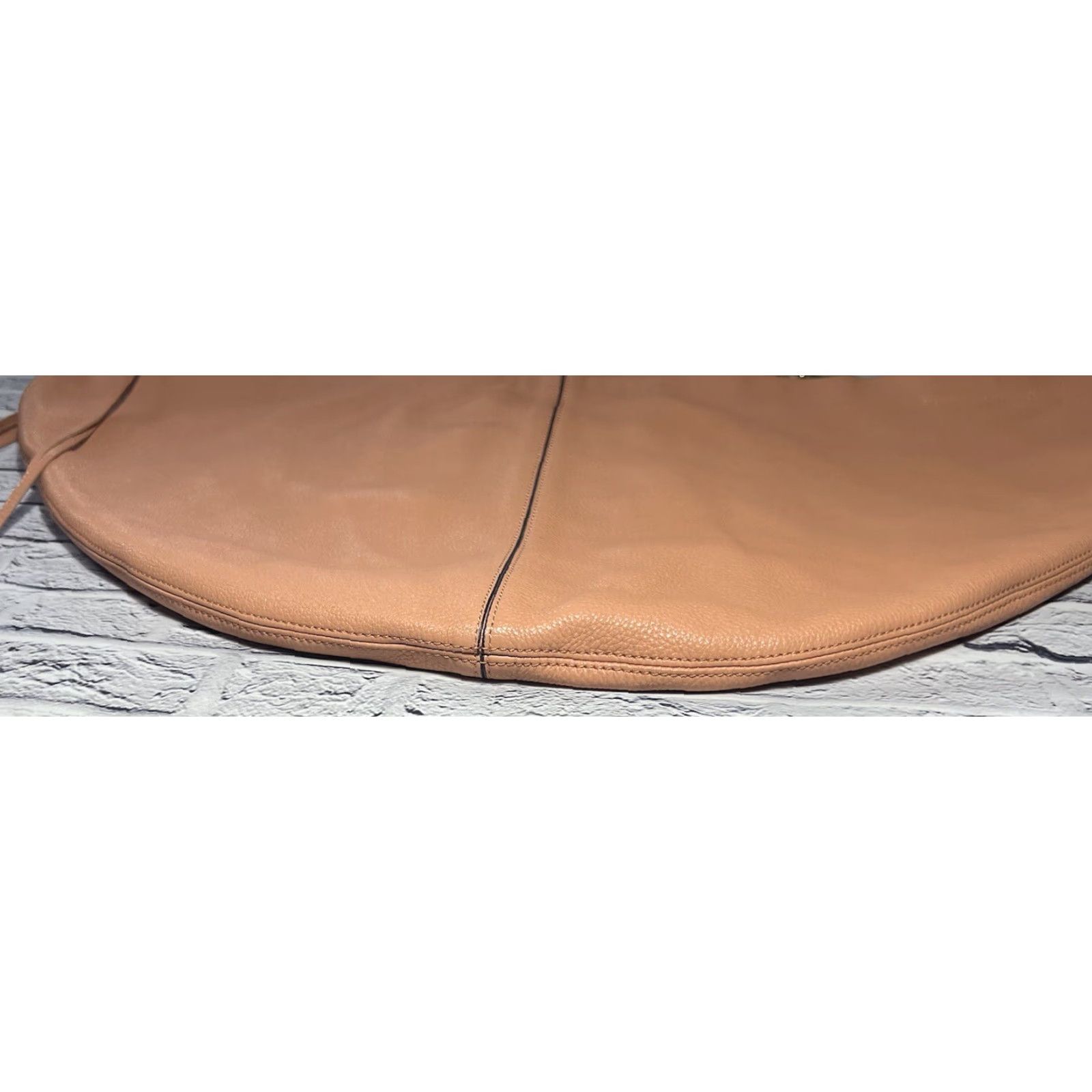 Rebecca Minkoff Rebecca Minkoff Julian Hobo Crossbody Tan Extra Large Women's Shoulder Bag Leather Tan One Size Size ONE SIZE - 5 Thumbnail