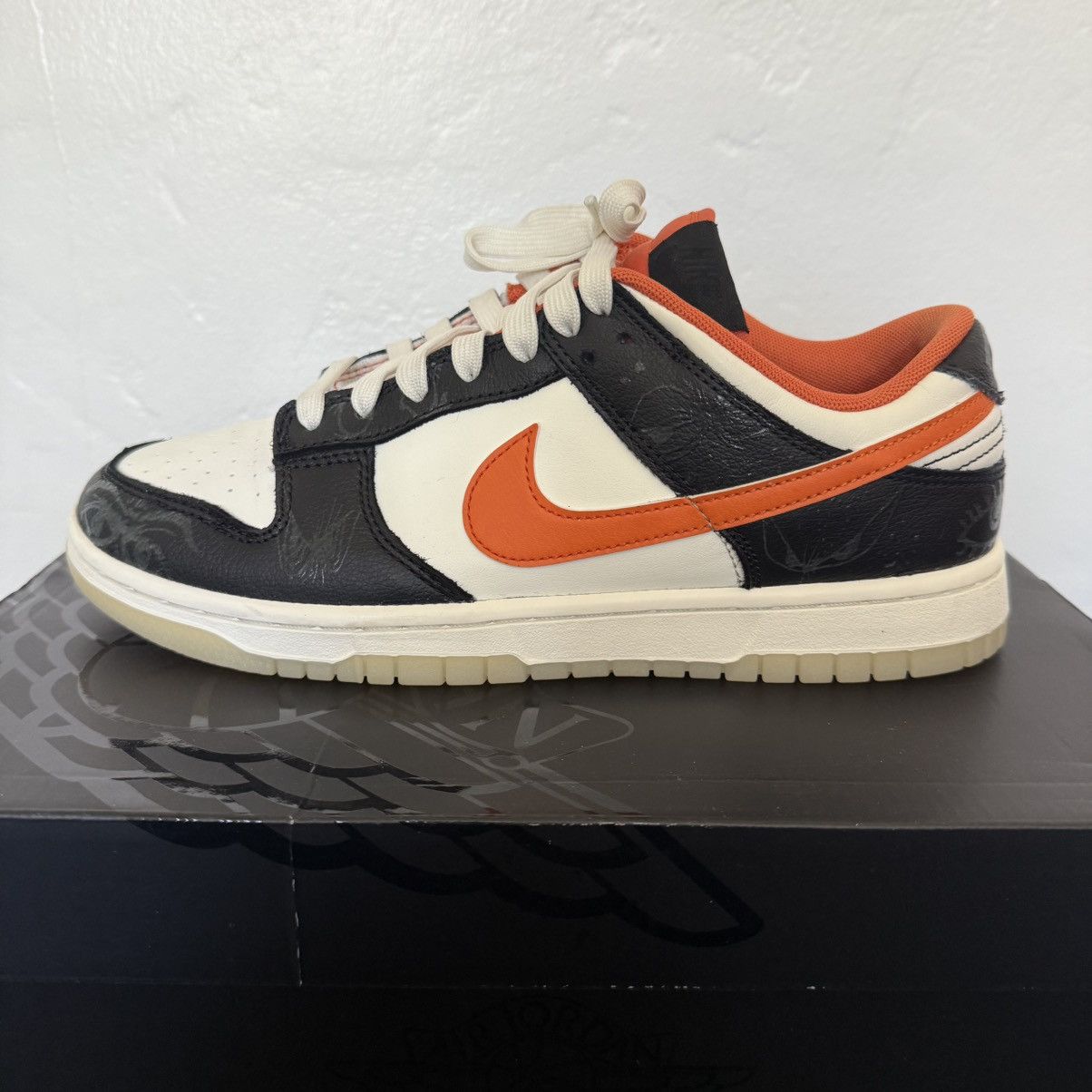 Nike Nike Men’s Dunk Low Premium Halloween Size US 8 / EU 41 - 8 Thumbnail