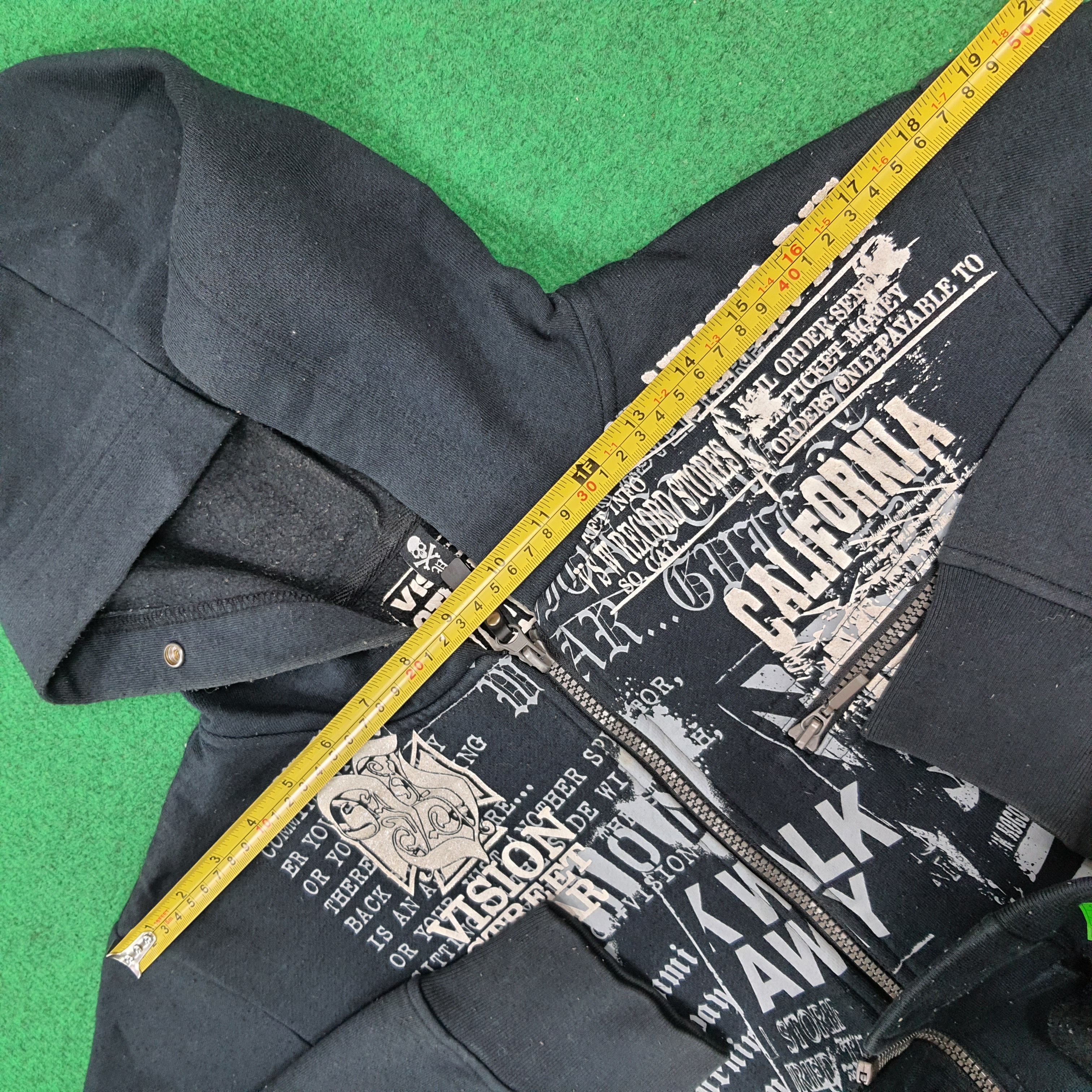 Vision Streetwear Vintage Vision Streetwear Full Zipper Hooded C295N16 Size US S / EU 44-46 / 1 - 9 Thumbnail