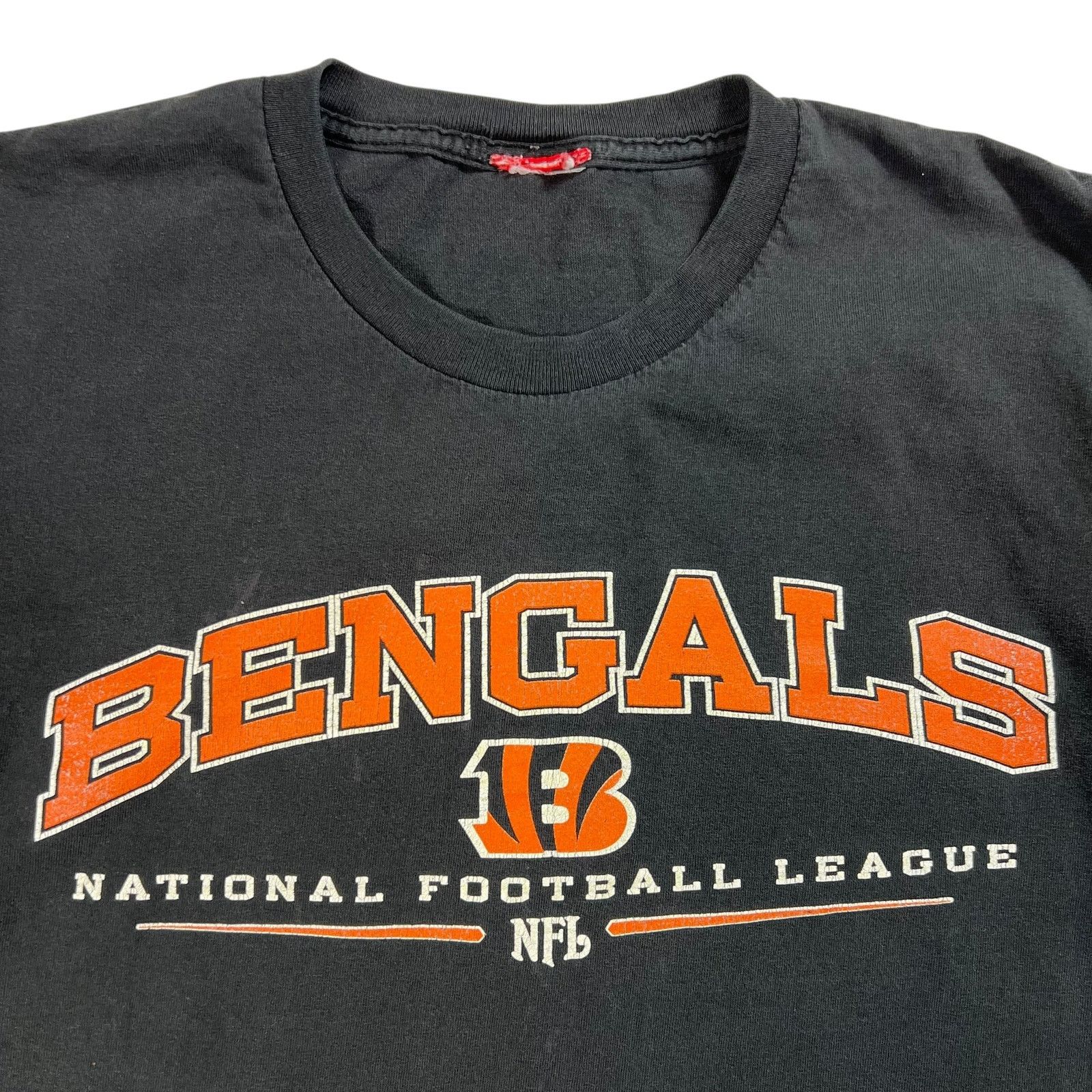 NFL × Vintage Vintage Y2K Cincinnati Bengals long sleeve print shirt (M) Size US M / EU 48-50 / 2 - 4 Thumbnail