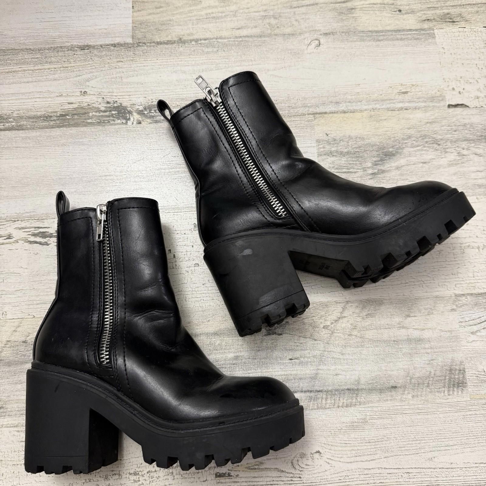 Urban Outfitters Urban Outfitters Biker Grunge Goth Womens 7 Boots Size US 7 / IT 37 - 2 Thumbnail