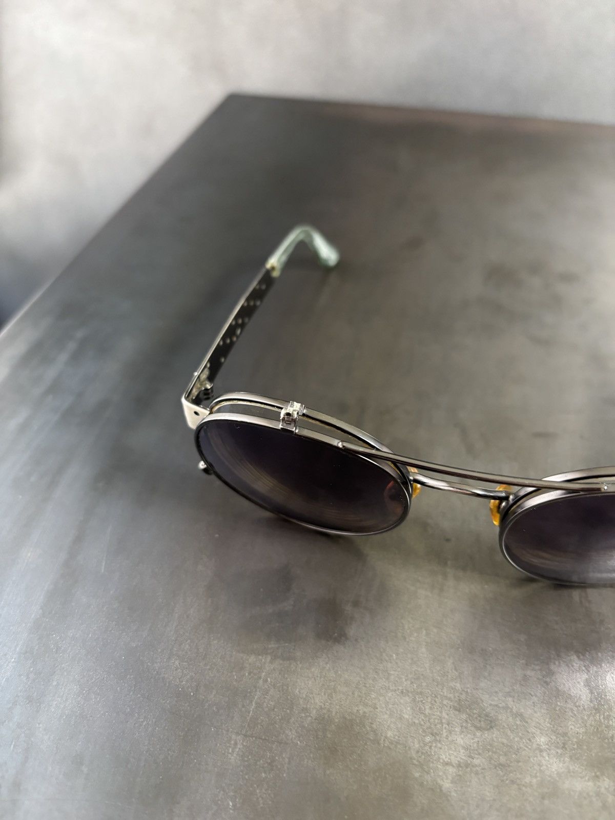 Giorgio Armani Vintage Giorgio Armani Sunglasses Frames Flip Up Glasses 657 Size ONE SIZE - 6 Thumbnail