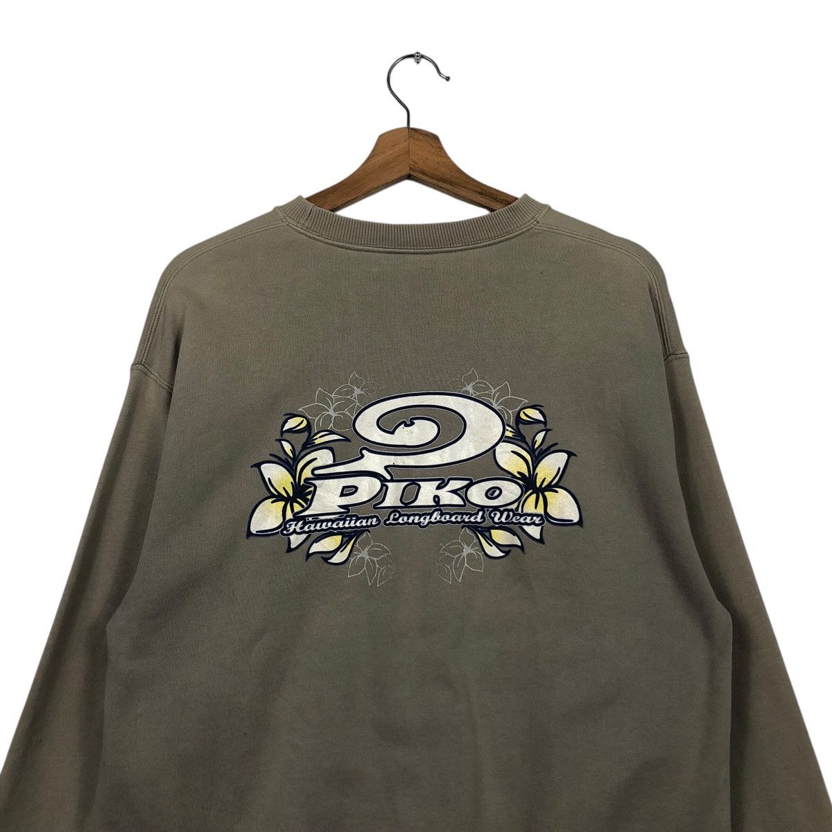 Japanese Brand 90s Piko Hawaiian Surf Crewneck — Coastal Graphic Size US M / EU 48-50 / 2 - 10 Thumbnail