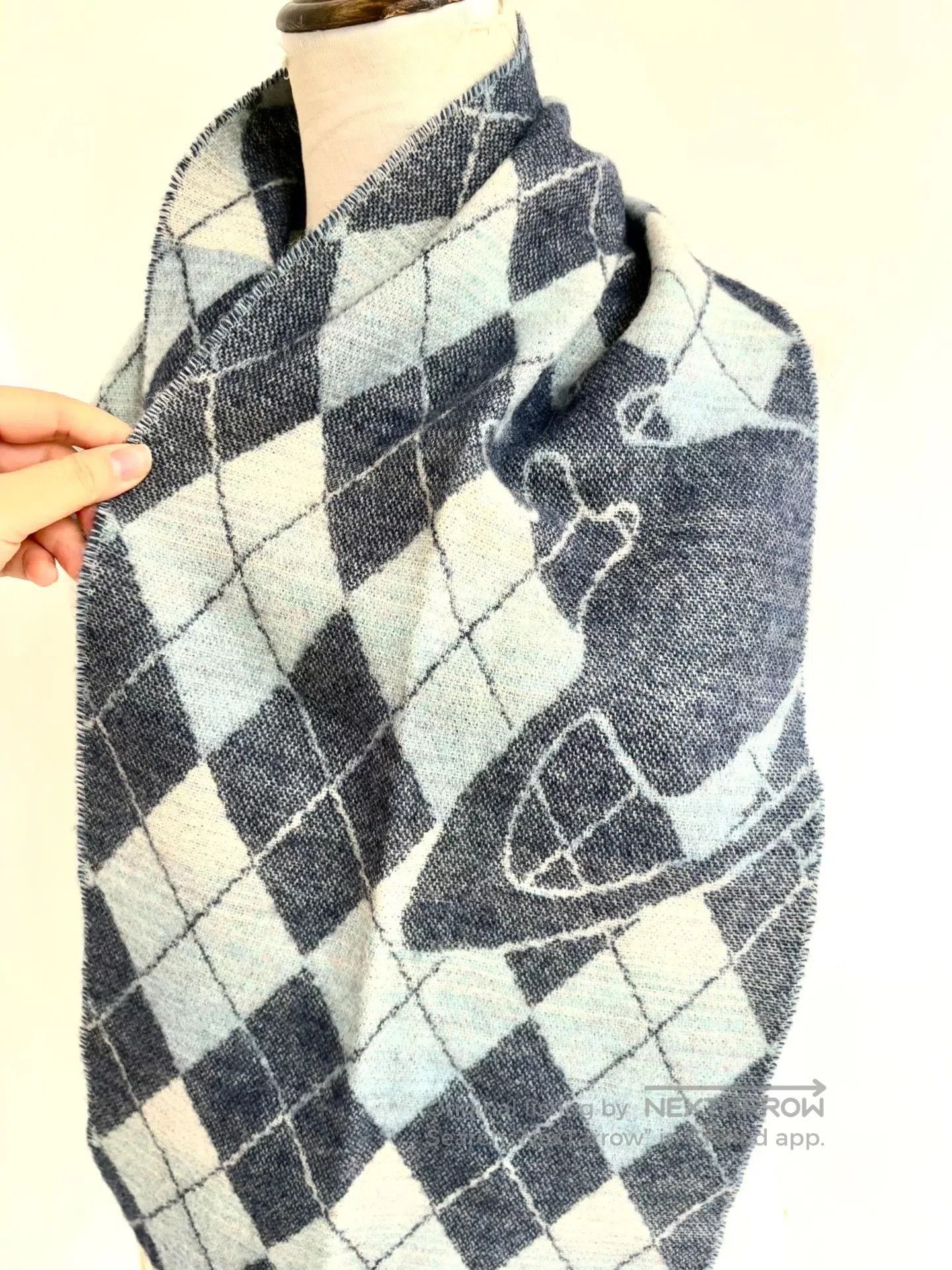 Vivienne Westwood Vivienne Westwood Argyle Saturn Wool Scarf. Size ONE SIZE - 4 Thumbnail