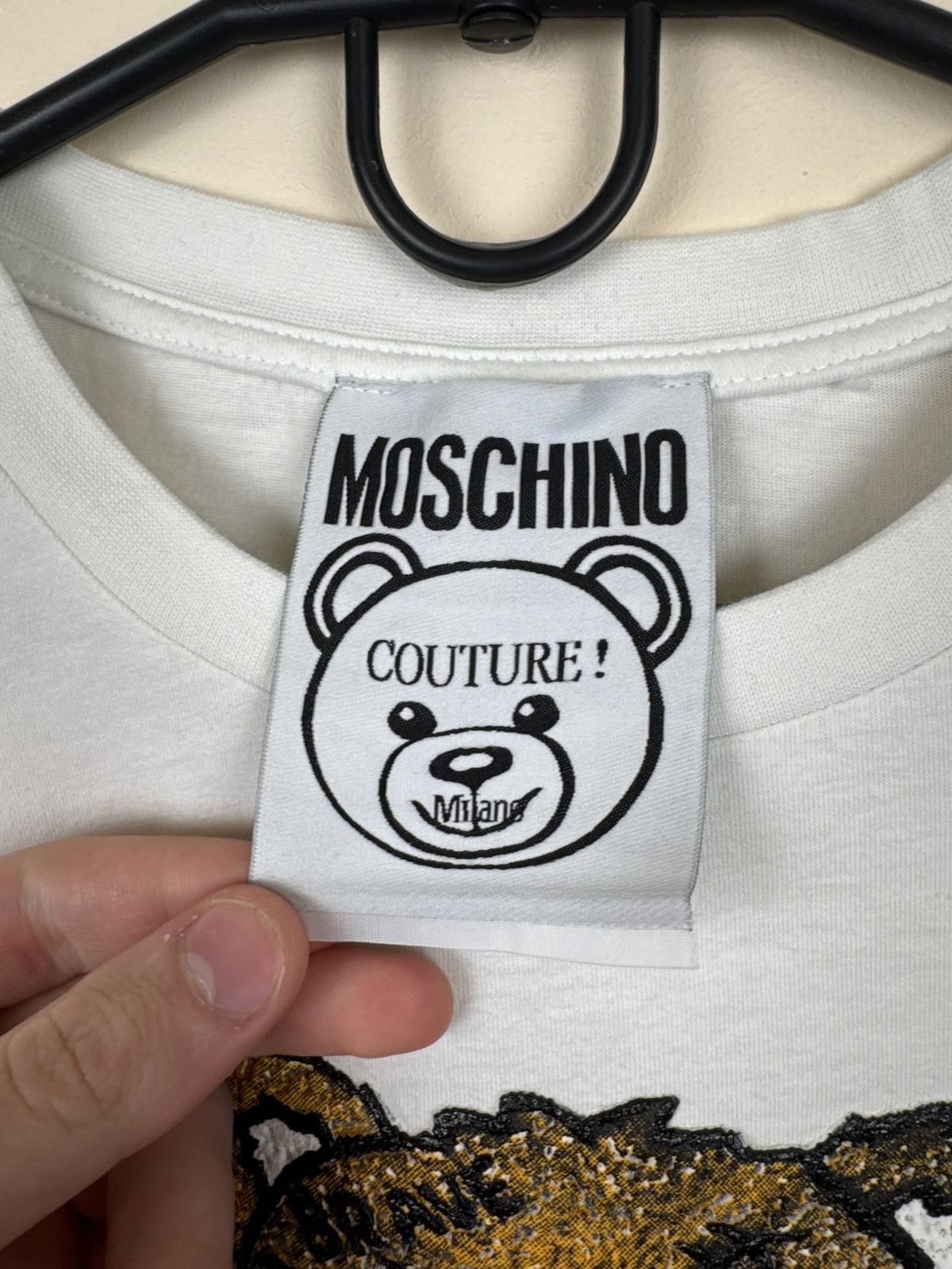 Moschino Moschino T shirt Teddy Bear Hardy White Mens Luxury Hype Size US XXL / EU 58 / 5 - 15 Thumbnail