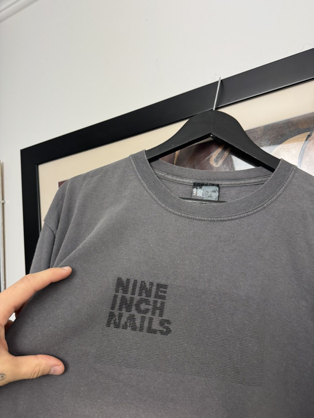 Band Tees Vintage Y2k Nine Inch Nails Band Tee Rock Fade Giant Tag Size US XL / EU 56 / 4 - 2 Thumbnail